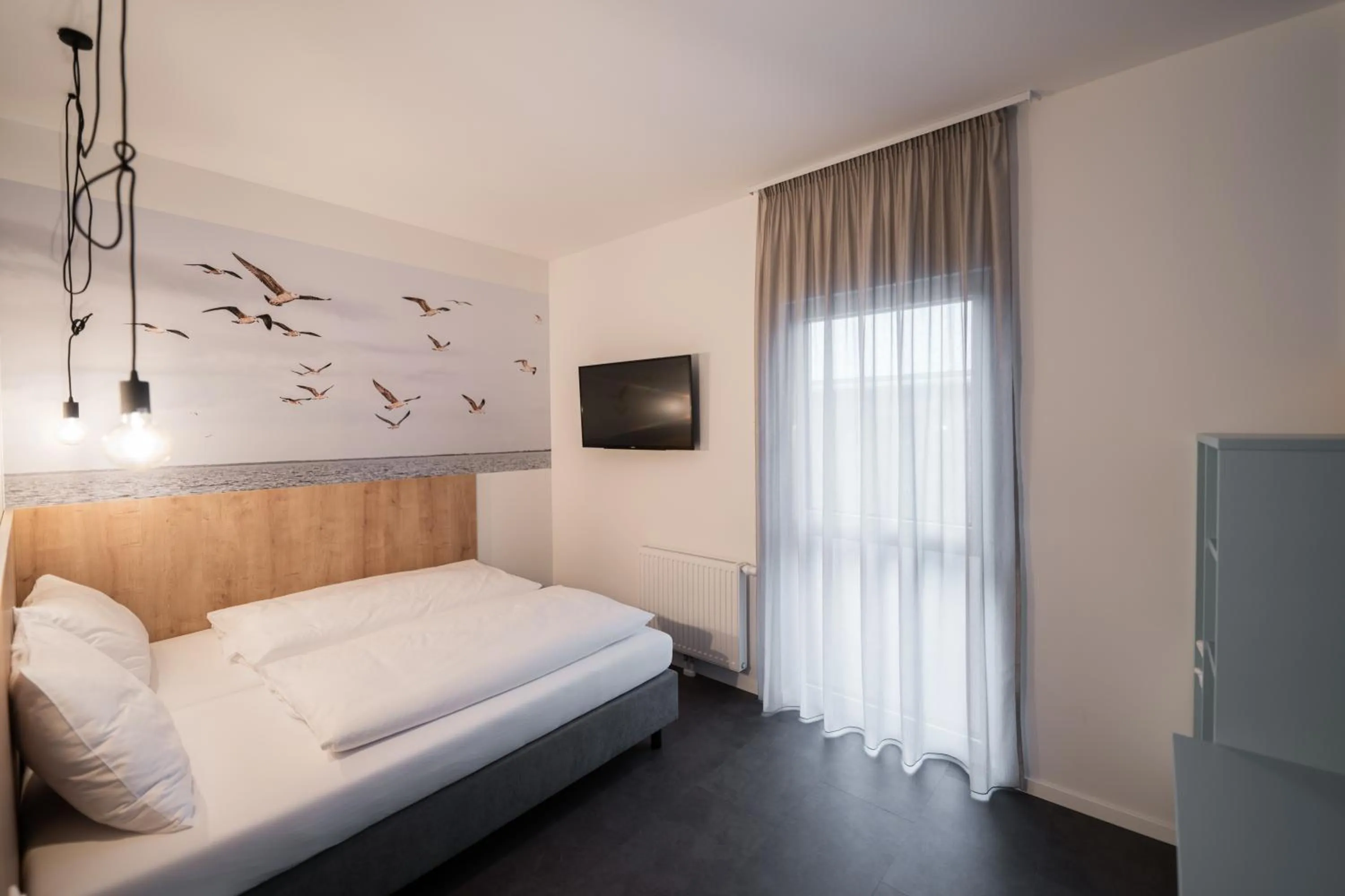 Bedroom, Bed in Lakeside77