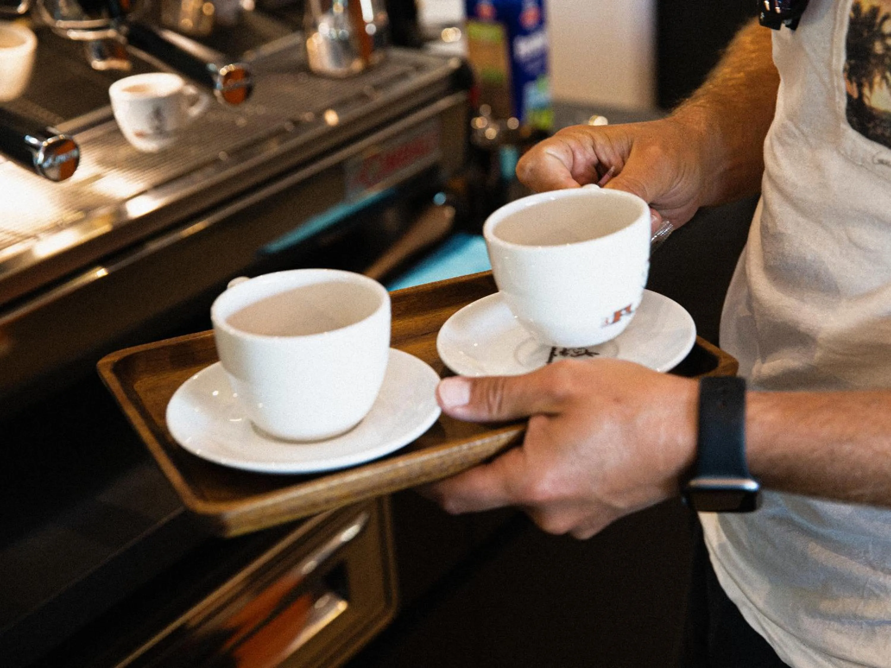 Restaurant/places to eat in Lakeside77