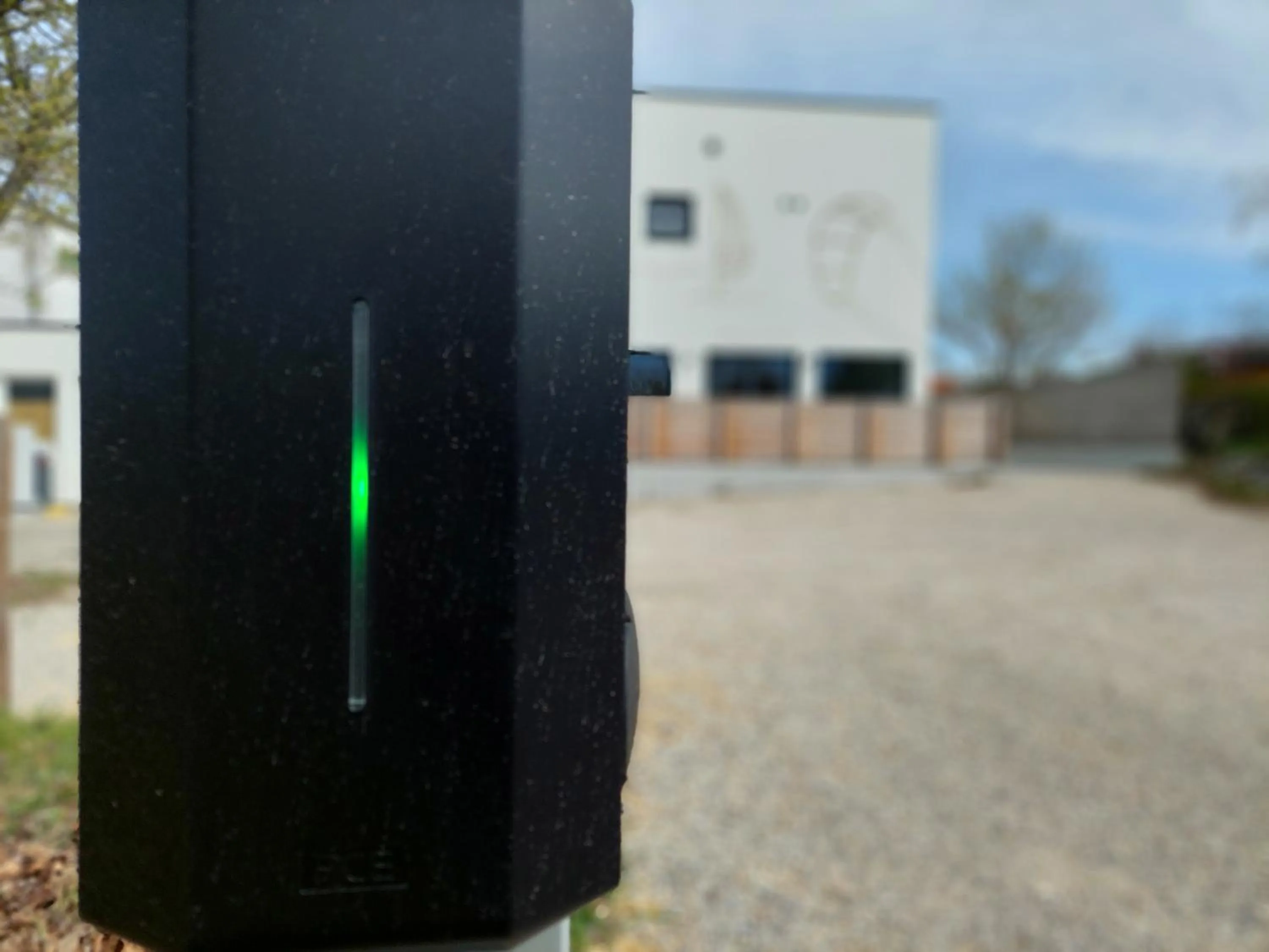 Parking in Lakeside77