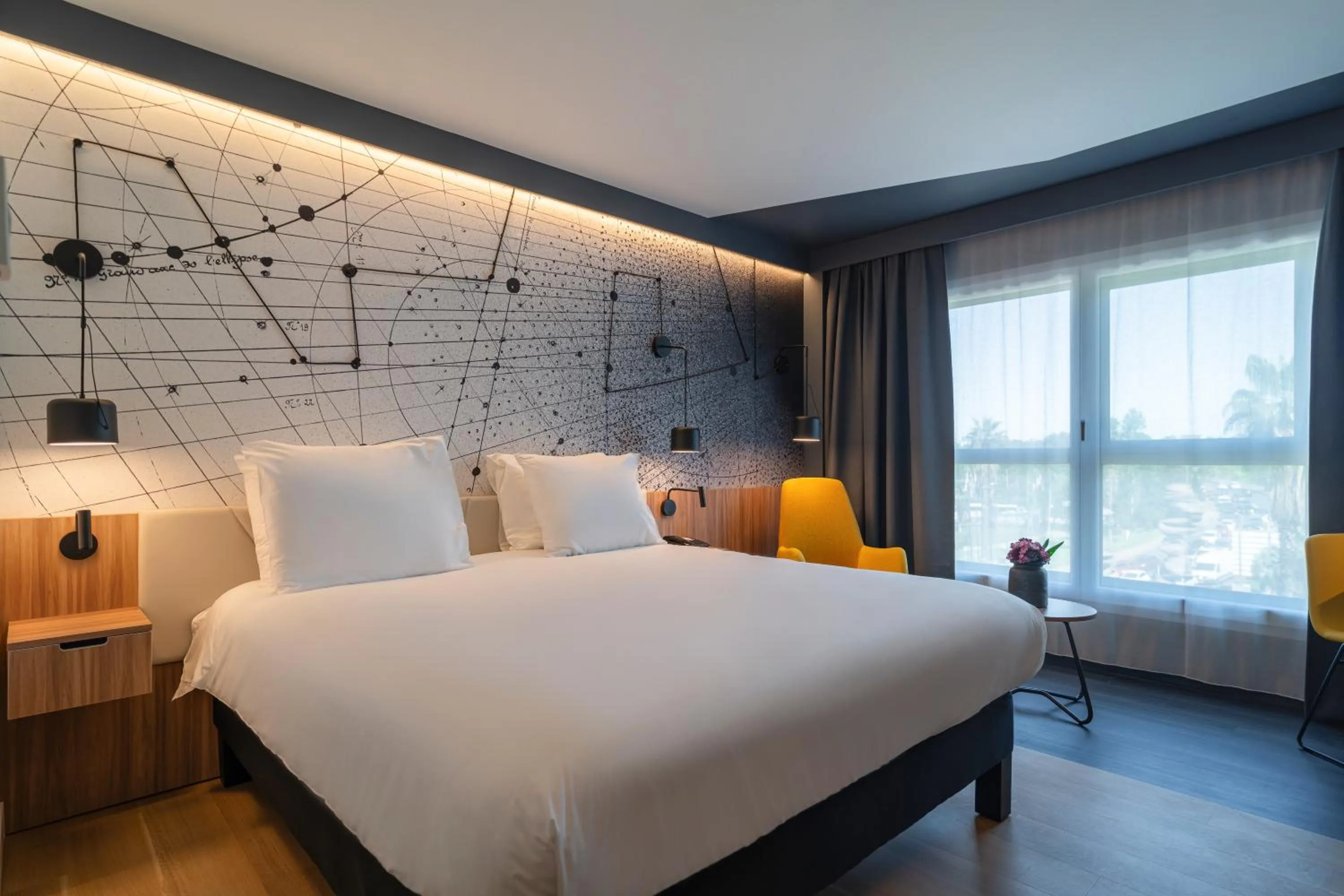 Bed in Mercure Montpellier Centre Antigone