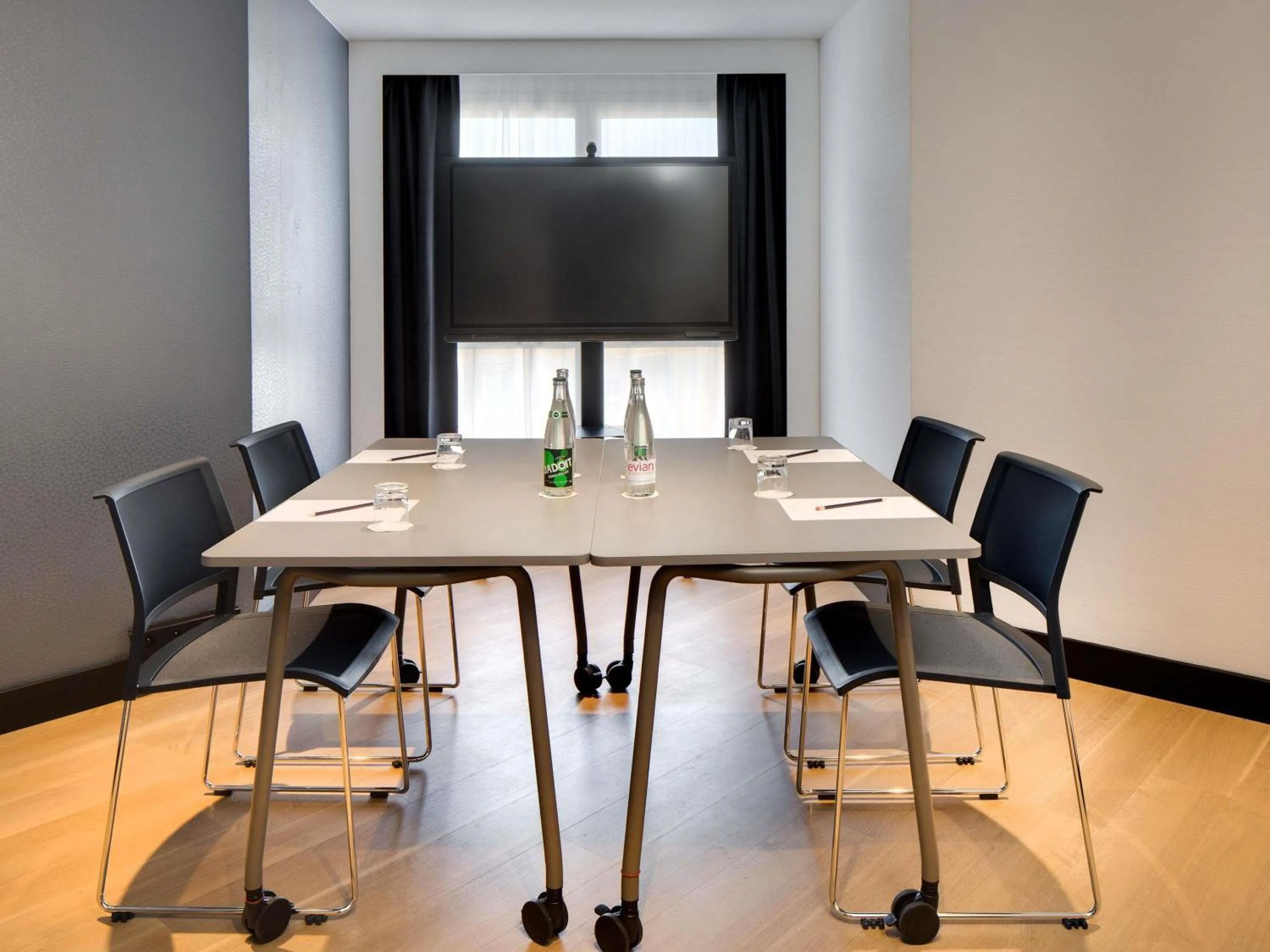 Meeting/conference room in Mercure Montpellier Centre Antigone