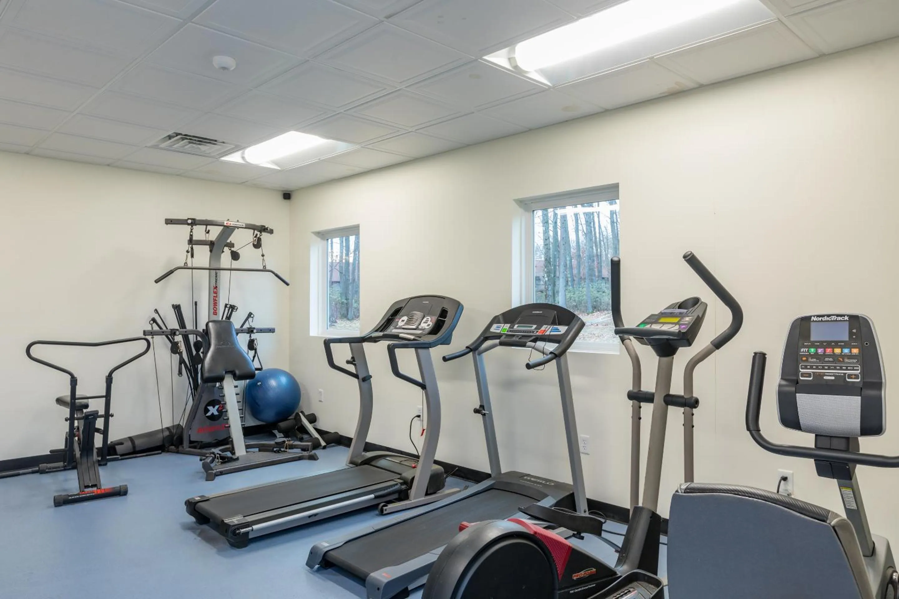 Fitness centre/facilities in Crown Resorts at Silverwoods