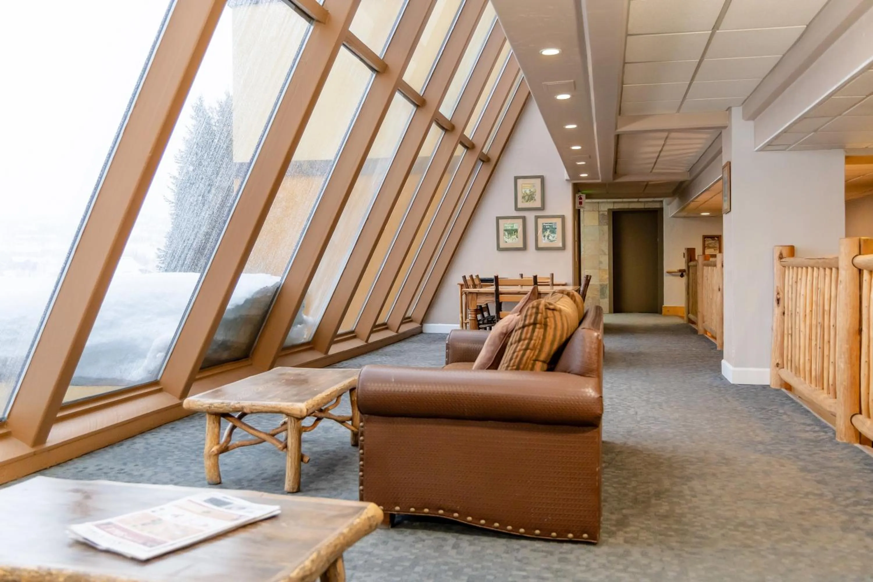 Seating area in Legacy Vacation Resorts Steamboat Springs Hilltop