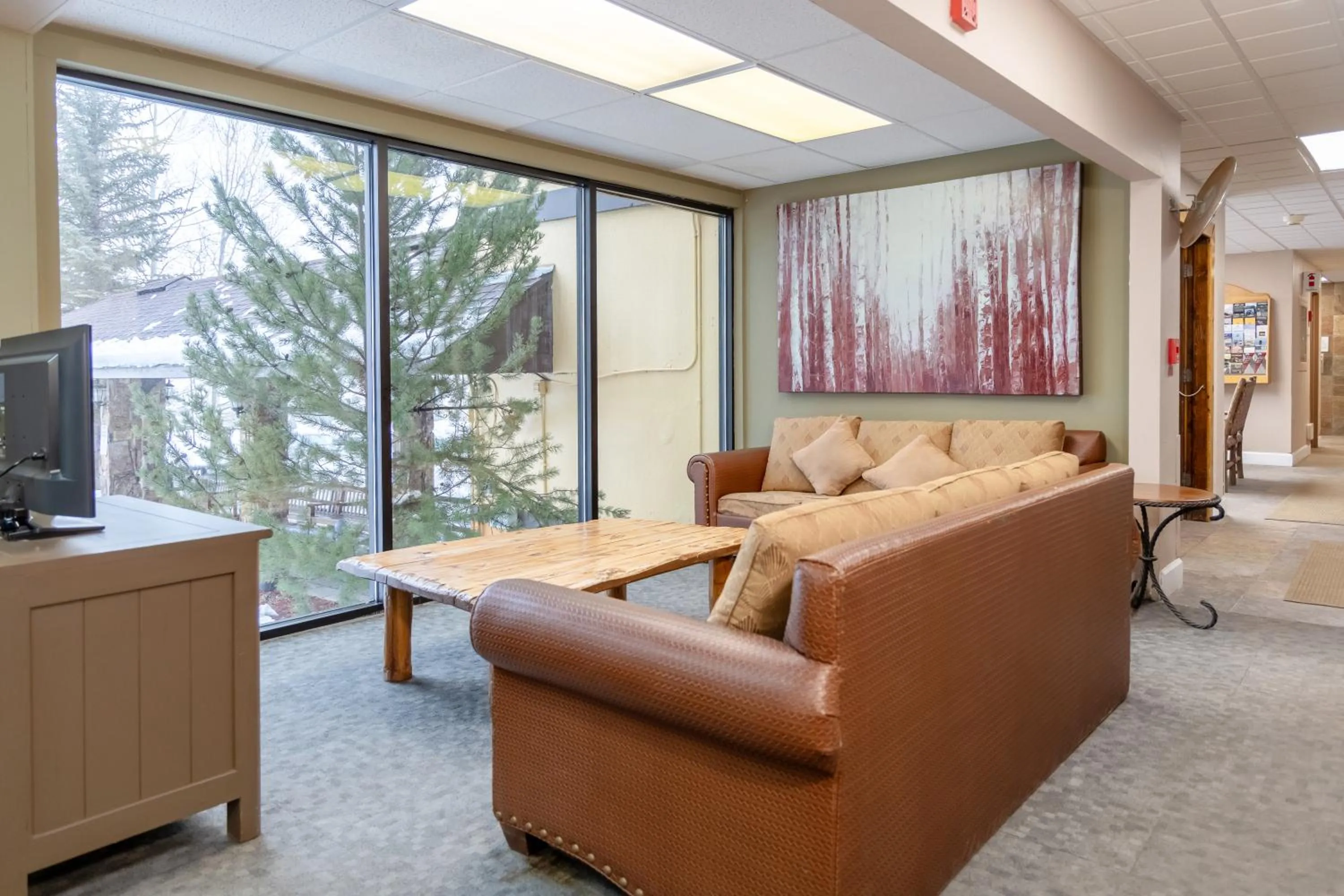 Seating area in Legacy Vacation Resorts Steamboat Springs Hilltop