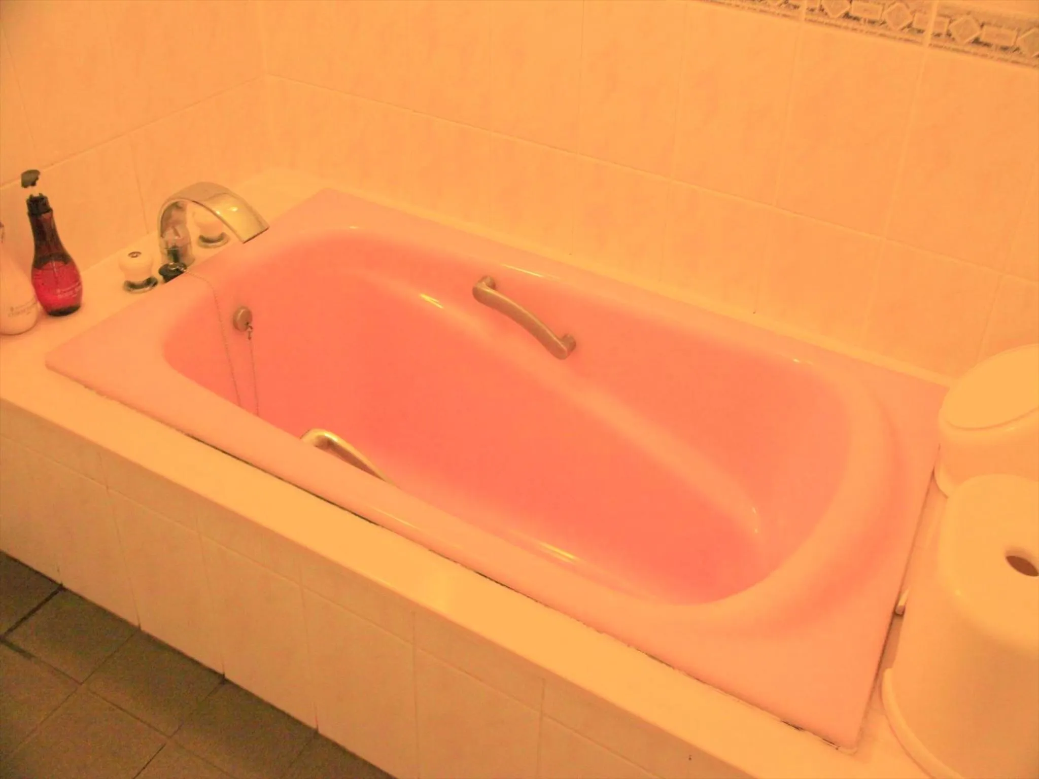 Bathroom in Hotel bin