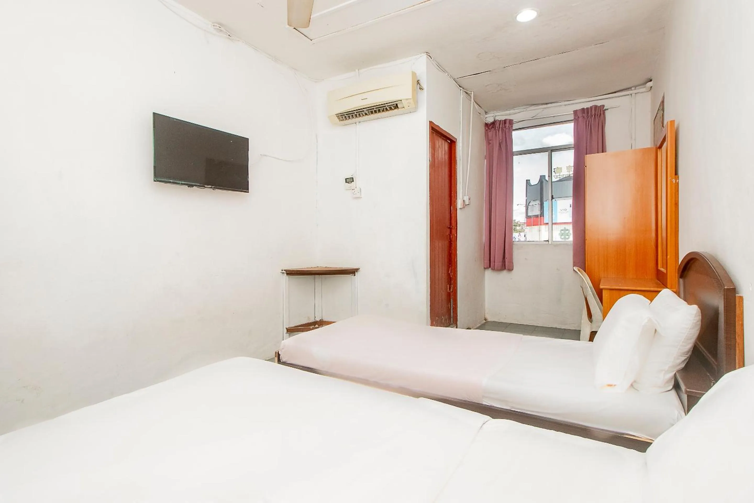 Bedroom in OYO 89706 To-day Hotel