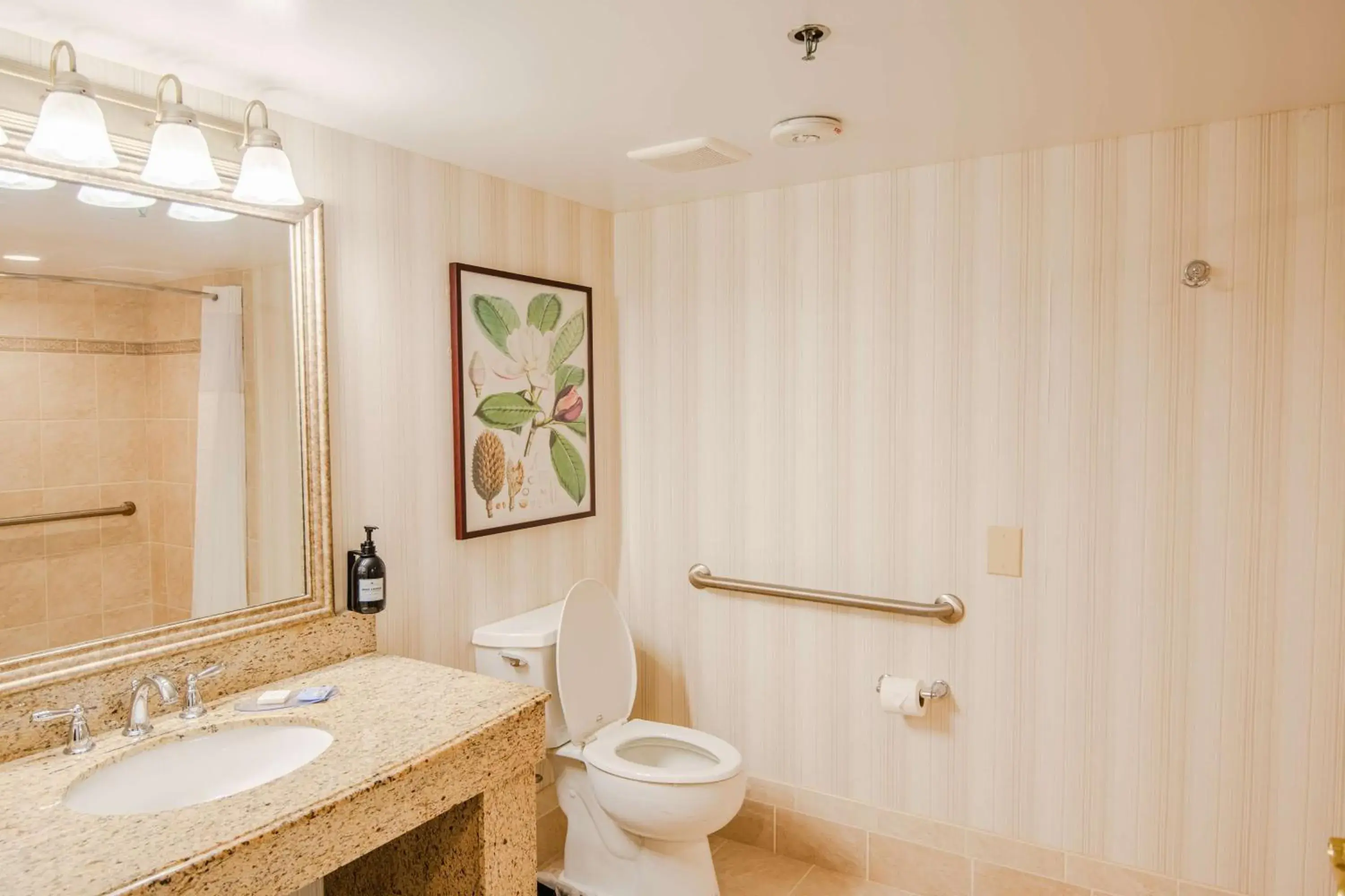 Queen Room with Two Queen Beds and Roll-In Shower - Mobility Access/Non-Smoking in The Founders Inn & Spa Tapestry Collection By Hilton Queen Room with Two Queen Beds and Roll-In Shower - Mobility Access/Non-Smoking in The Founders Inn & Spa Tapestry Collection By Hilton