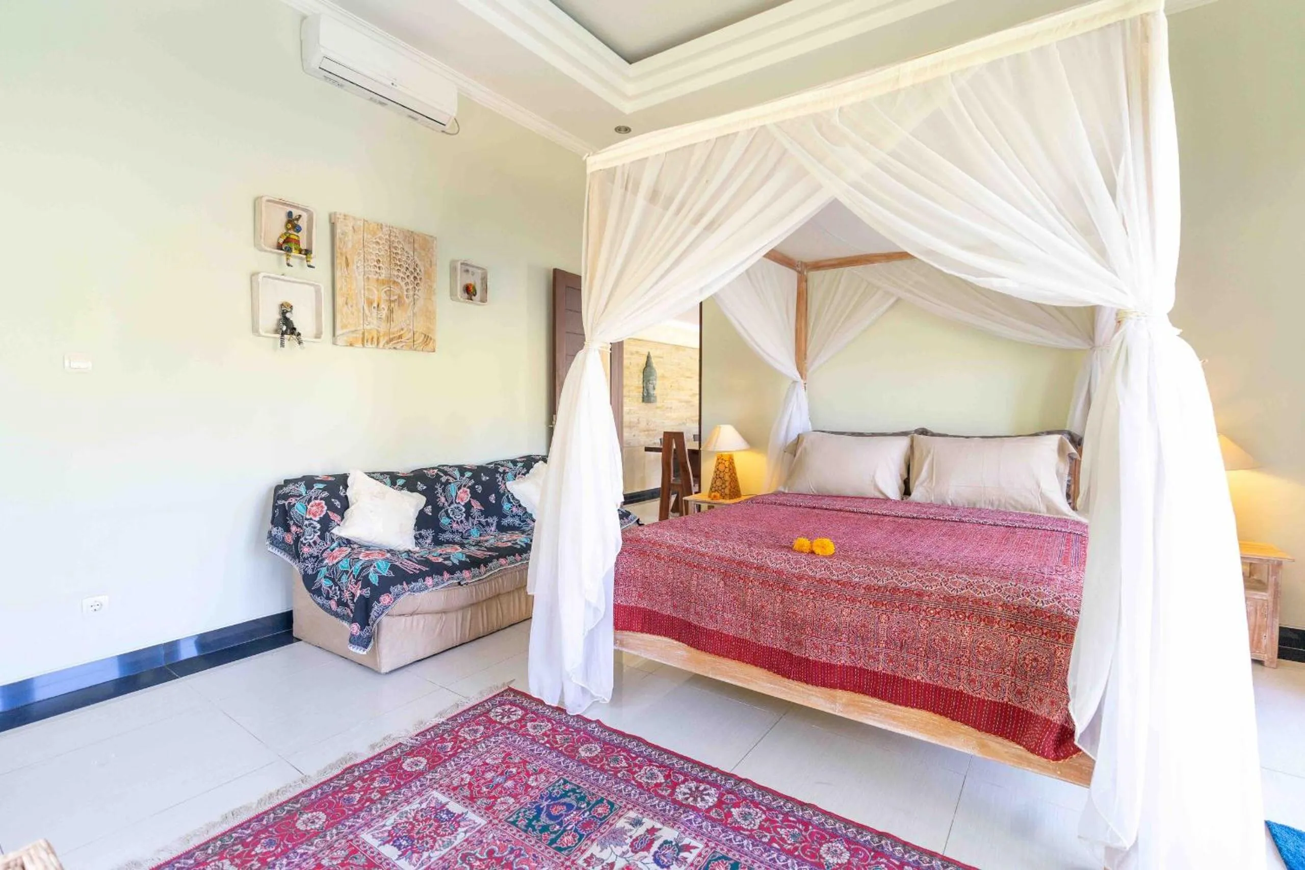 Photo of the whole room, Bed in Widi Agung Villa
