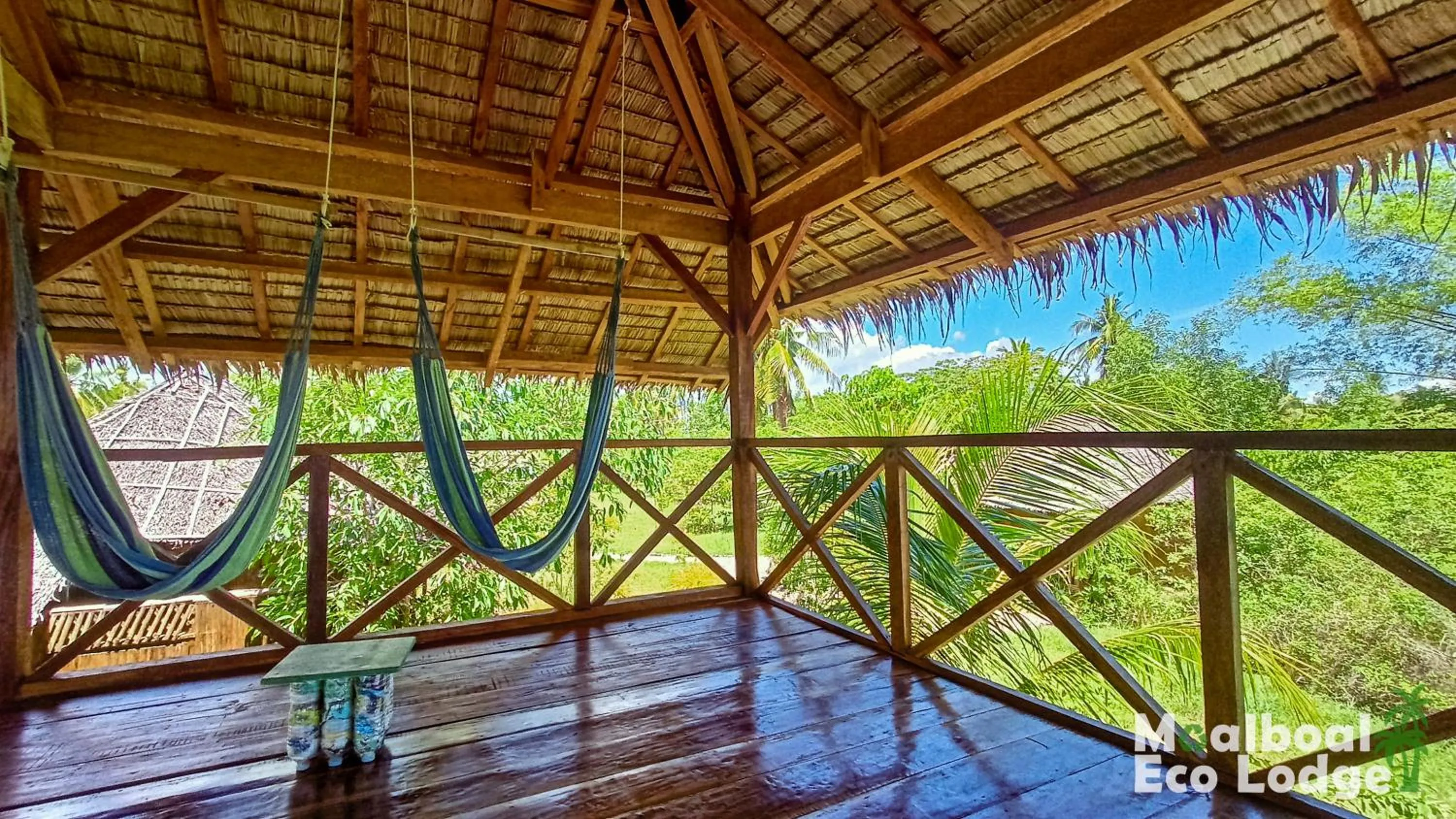 Garden in Moalboal Eco Lodge