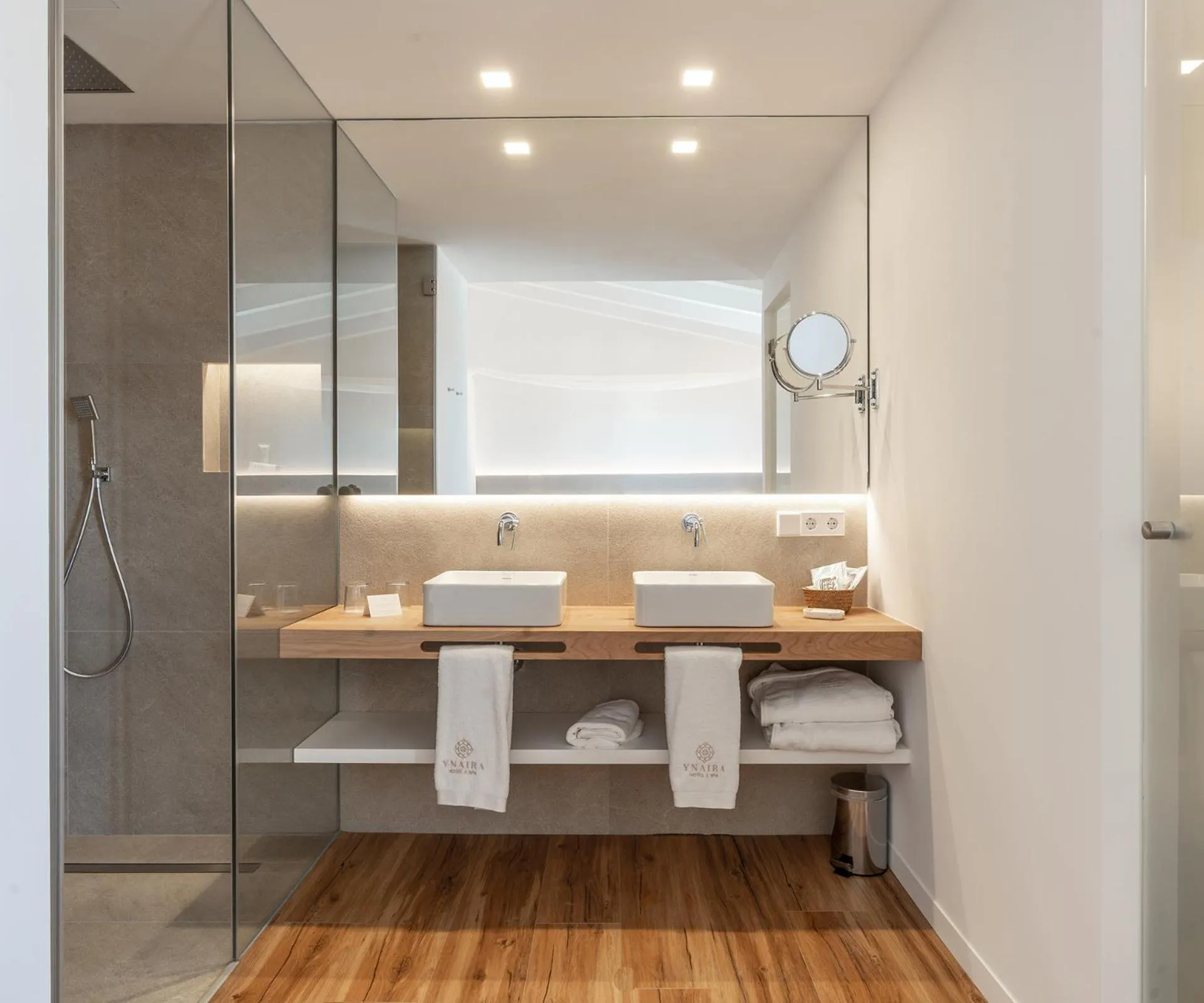 Bathroom in Ynaira hotel & Spa