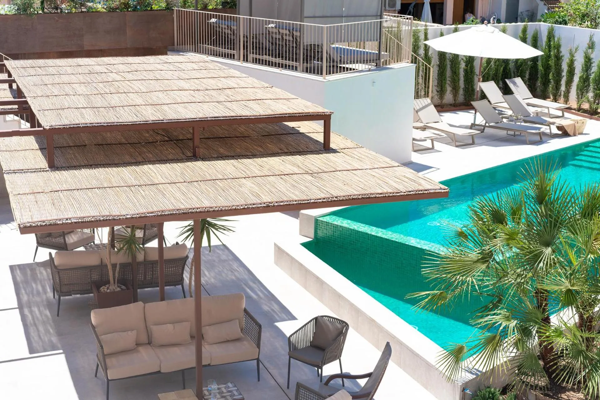 Patio in Ynaira hotel & Spa