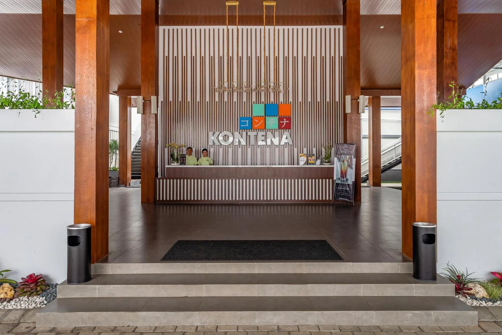 Lobby or reception in Kontena Hotel