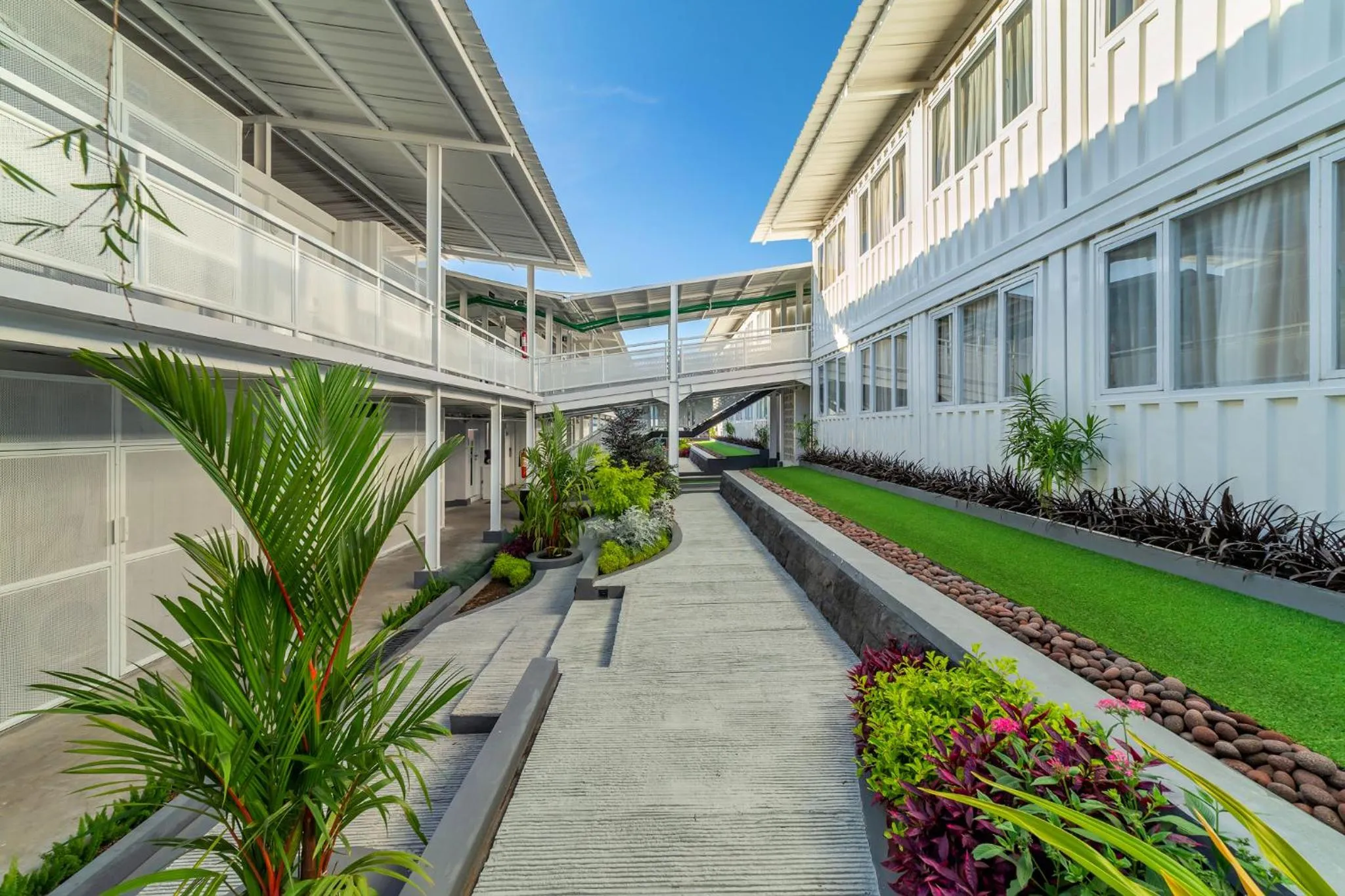 Property building in Kontena Hotel