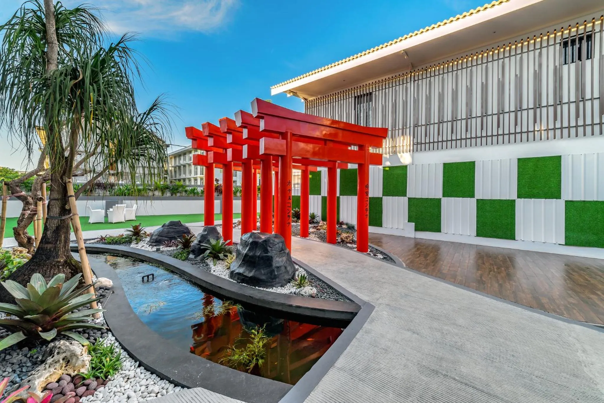 Property building in Kontena Hotel