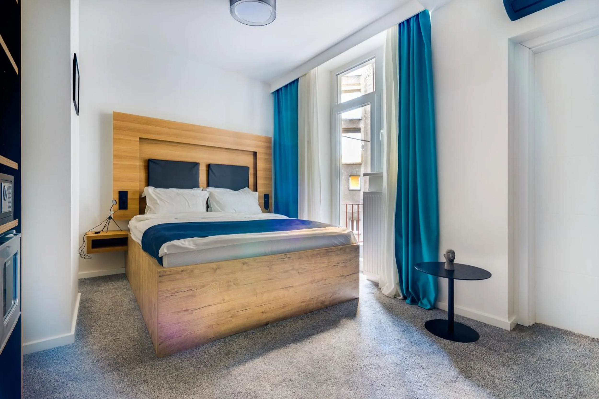 Balcony/Terrace, Bed in Bed & Breakfast Sky City Center