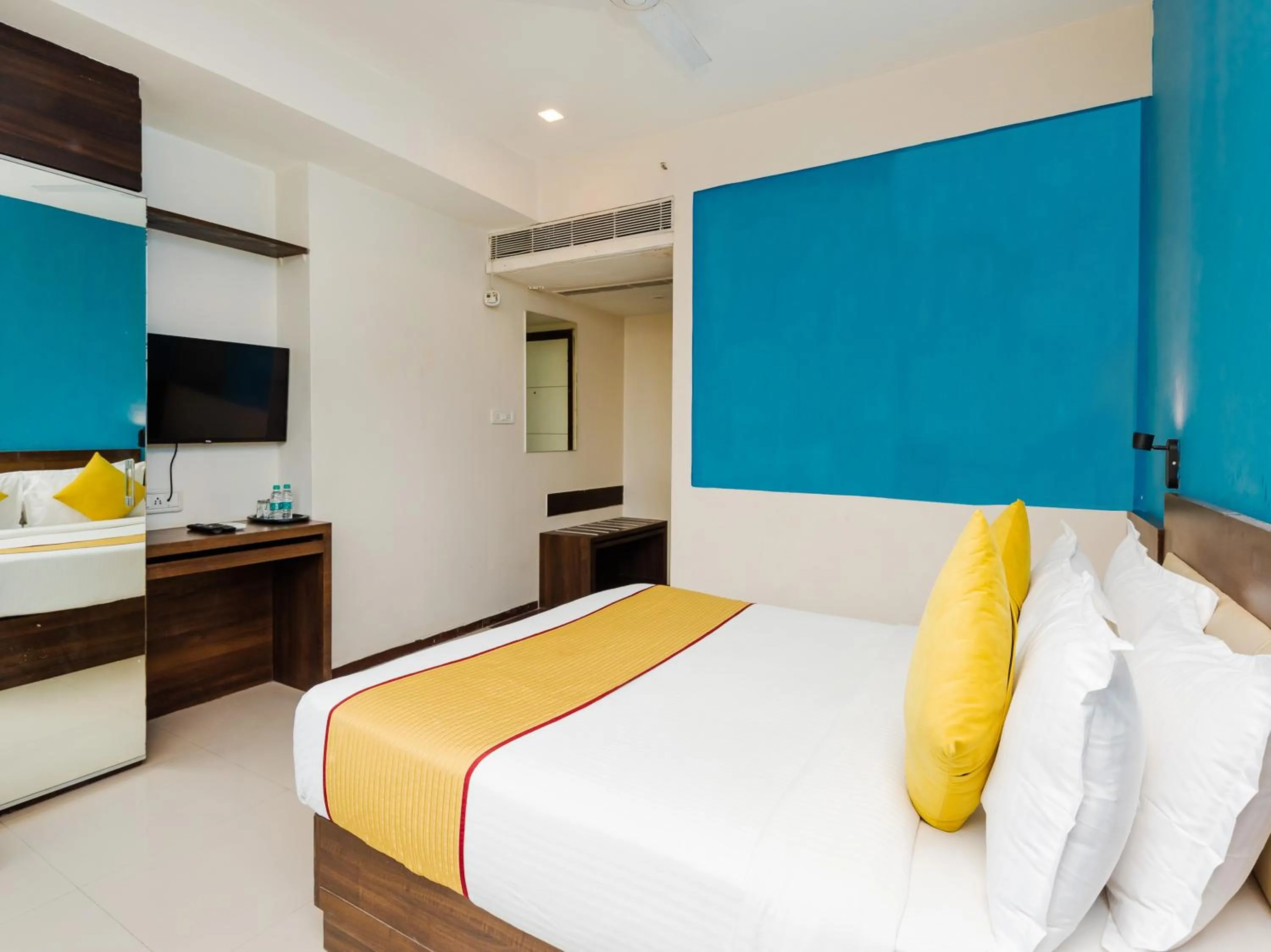 Bedroom, Bed in Hotel Aura - Near Malad Link Road