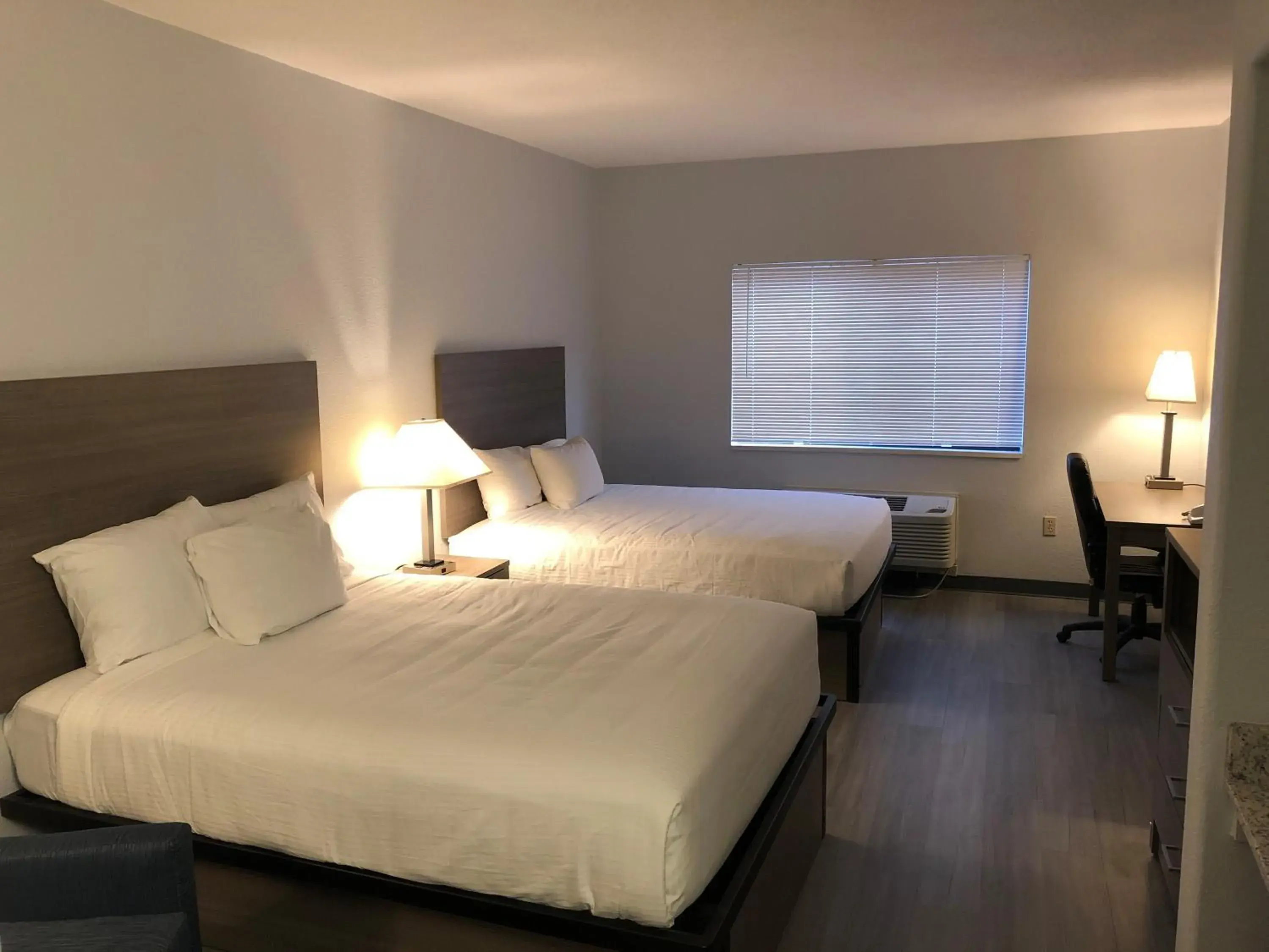 Queen Room with Two Queen Beds - Non-Smoking in GreenTree Inn Denver Tech Center Queen Room with Two Queen Beds - Non-Smoking in GreenTree Inn Denver Tech Center