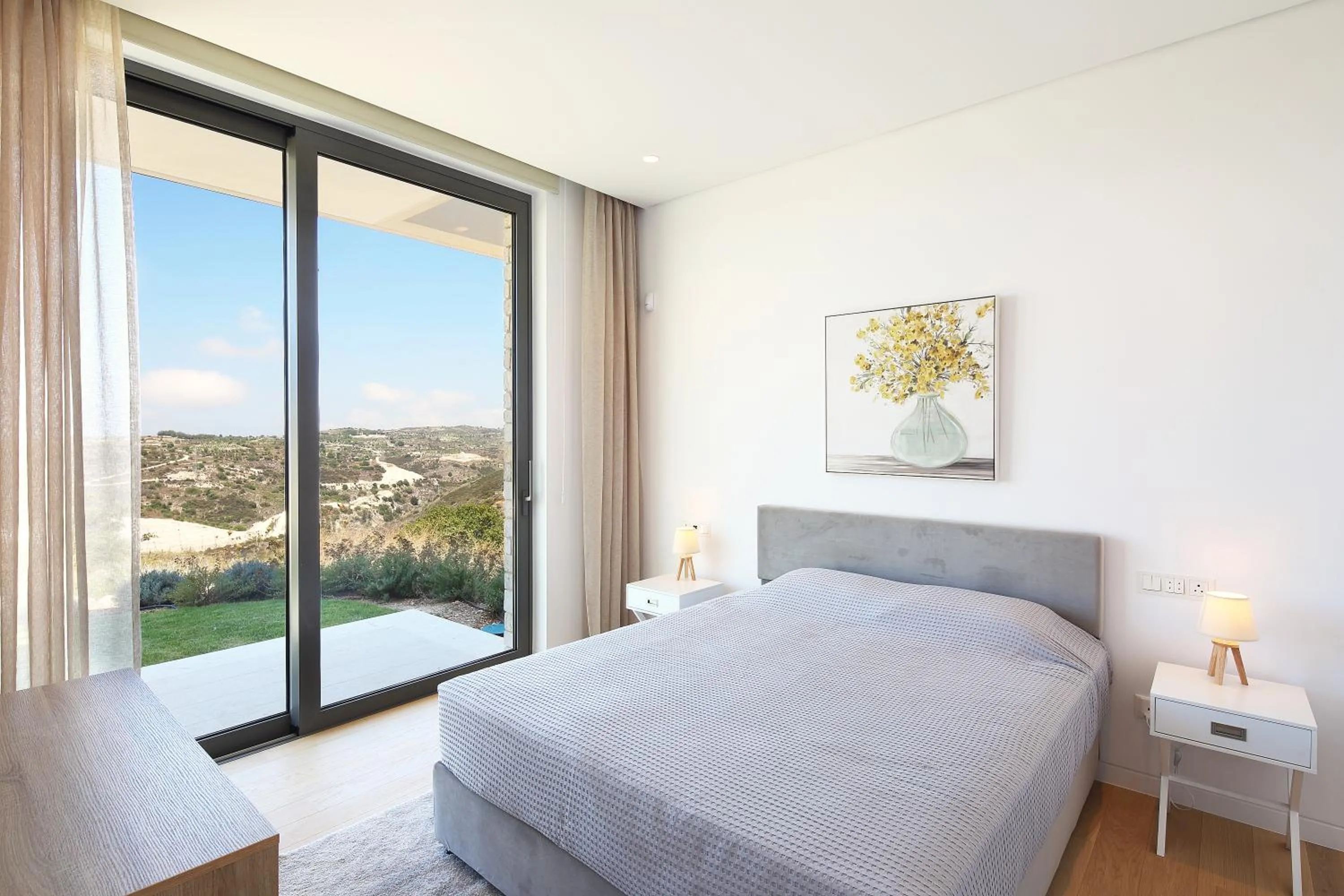 Bedroom, Bed in Minthis Resort