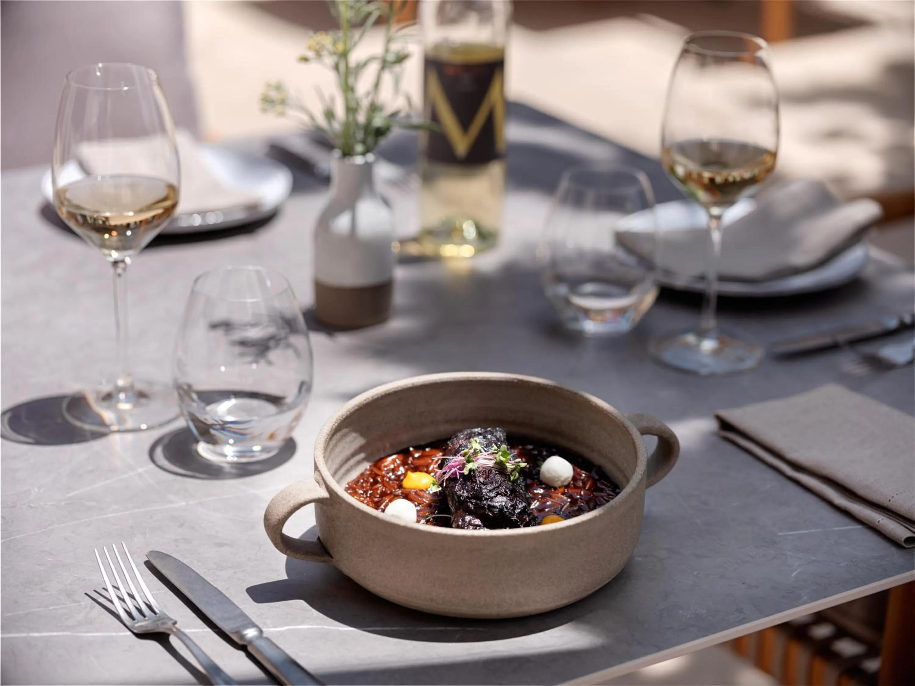 Restaurant/places to eat in Minthis Resort