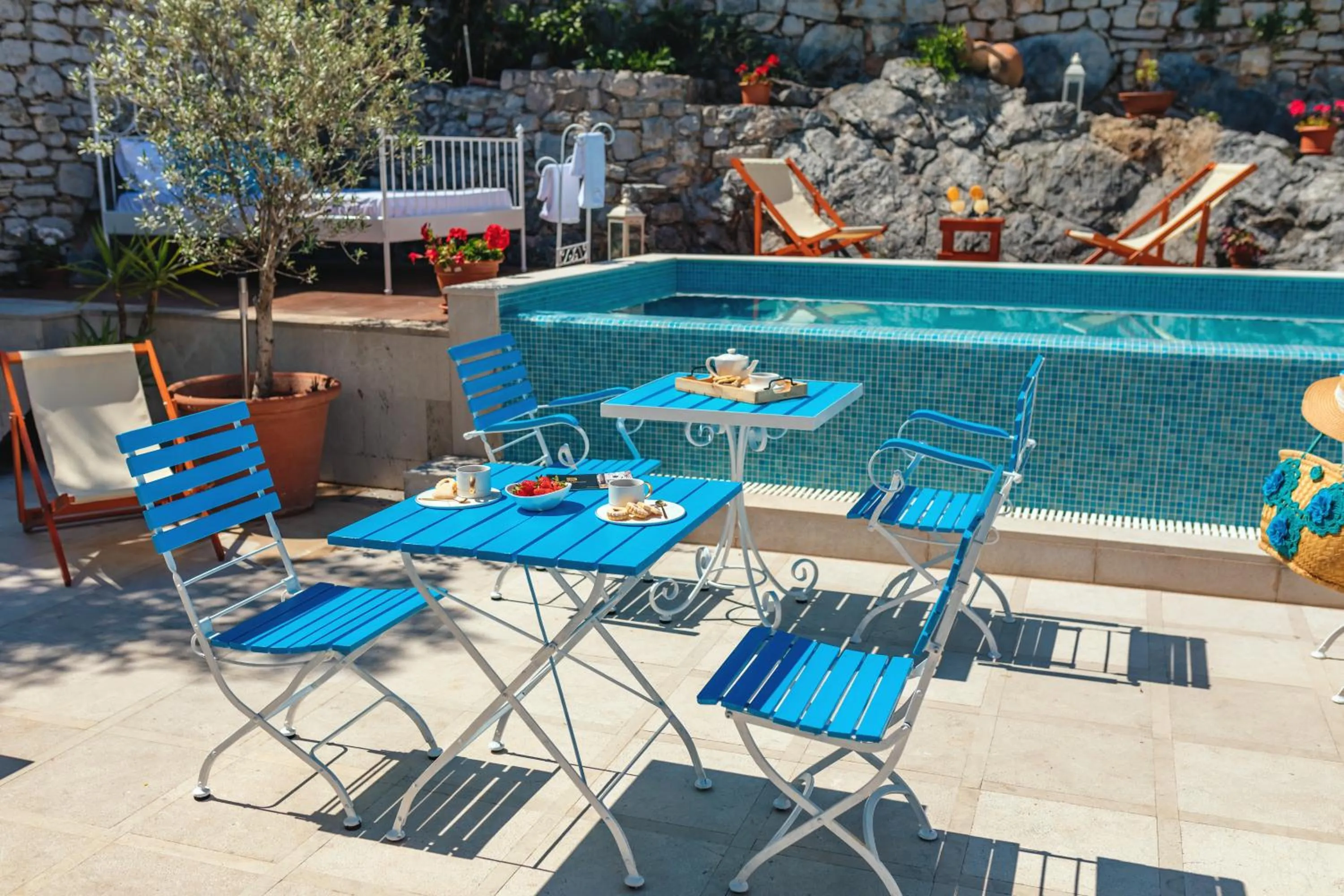 Patio in Boutique Hotel Blanc & Bleu - Capitano