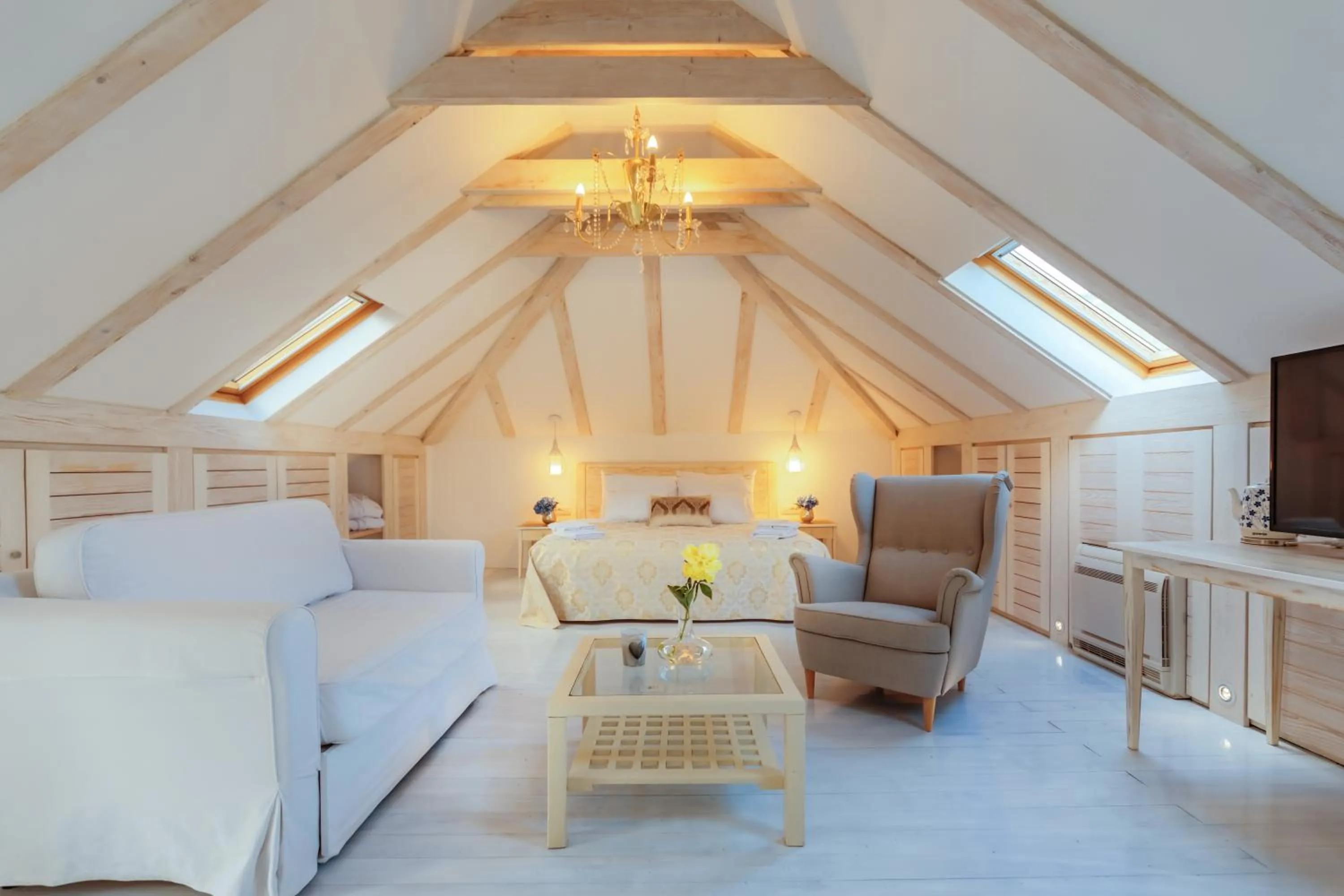 Photo of the whole room in Boutique Hotel Blanc & Bleu - Capitano