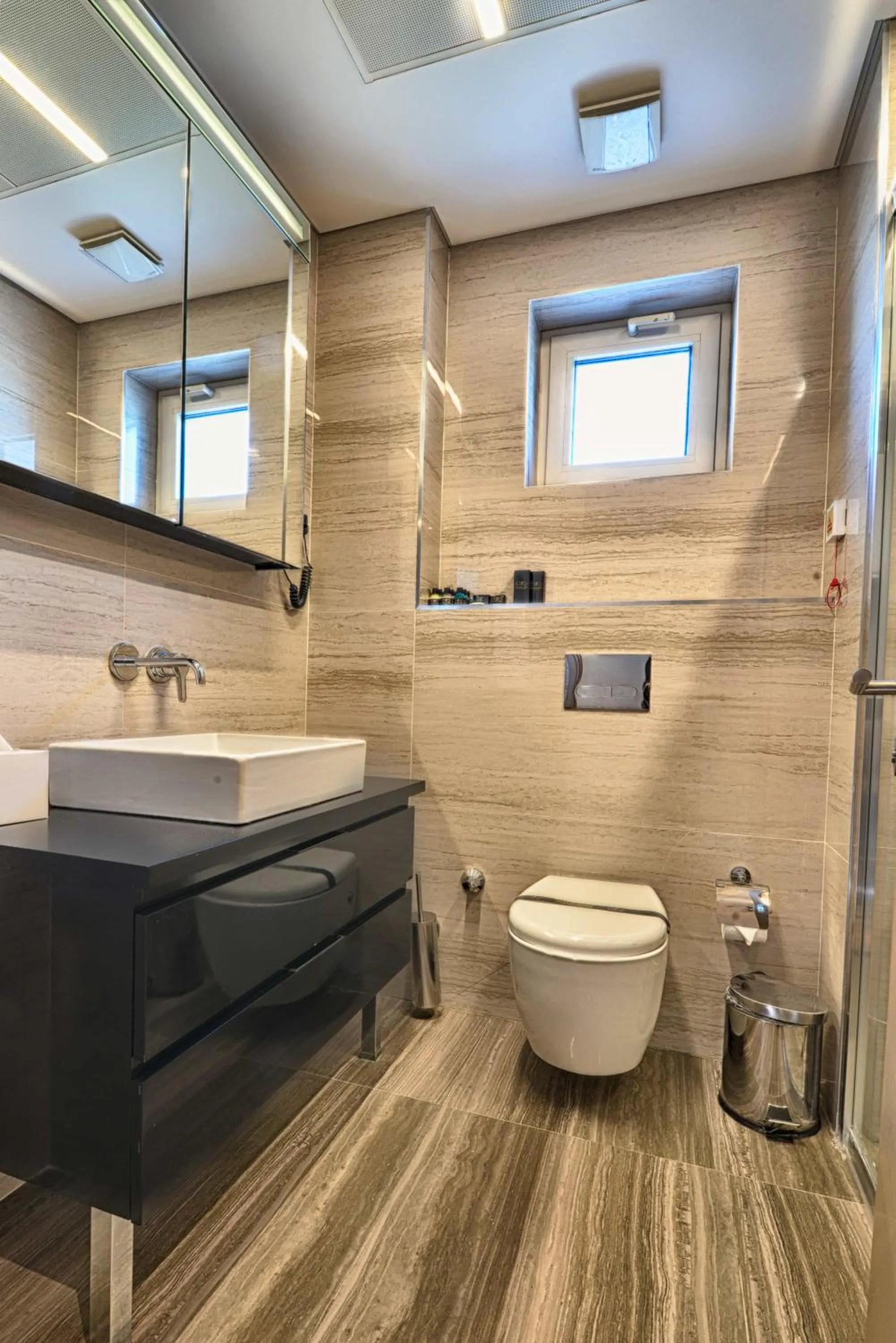 Shower in Best Western Premier Ottoperla Hotel