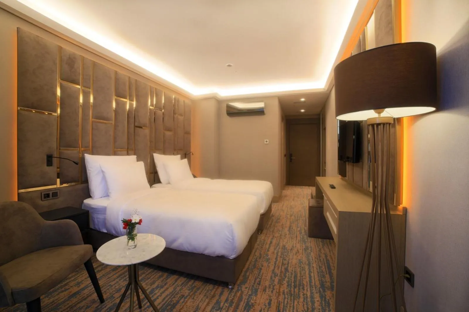 Photo of the whole room, Bed in Best Western Premier Ottoperla Hotel