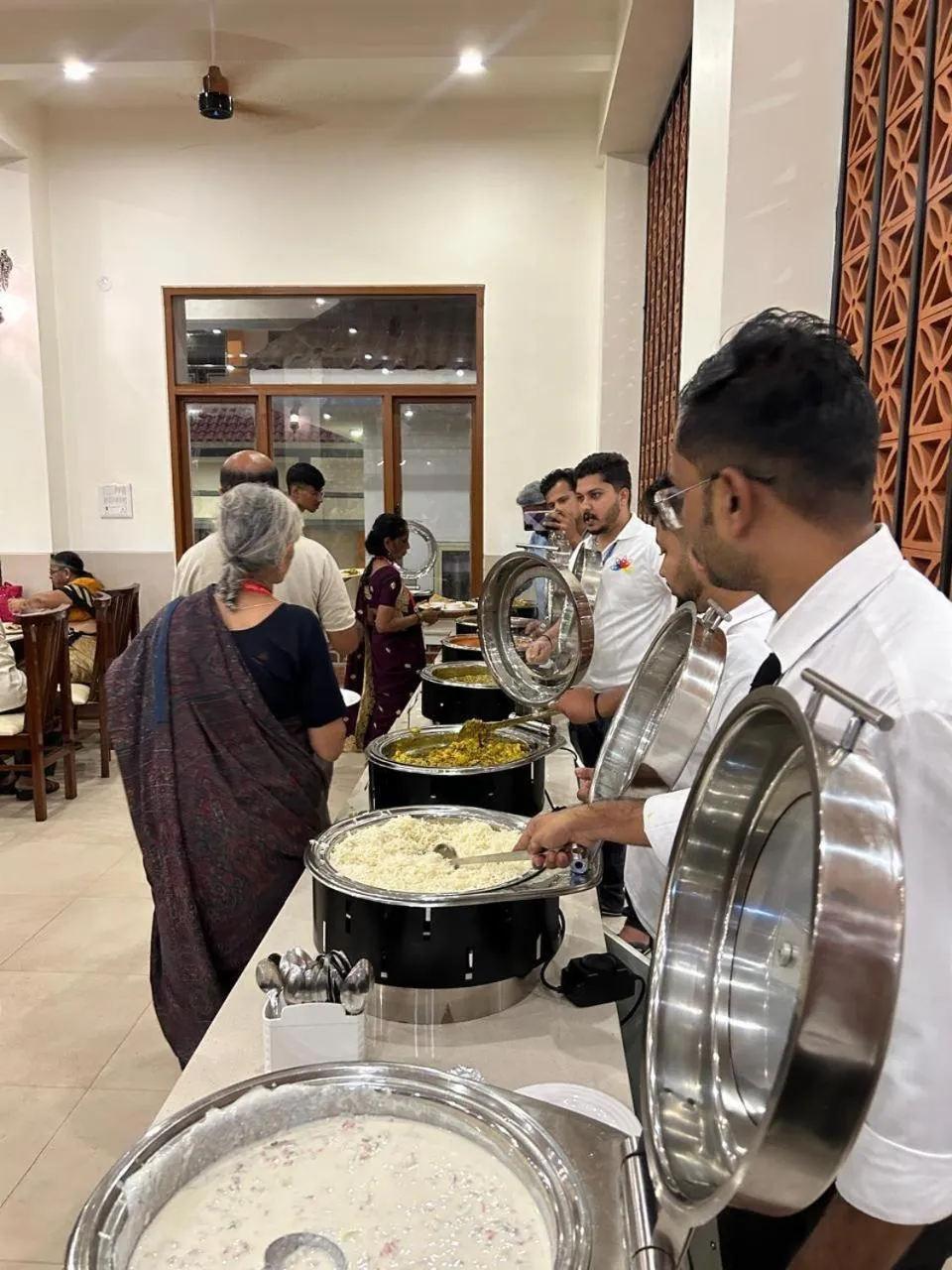 Buffet breakfast in Hotel Great Annapurna