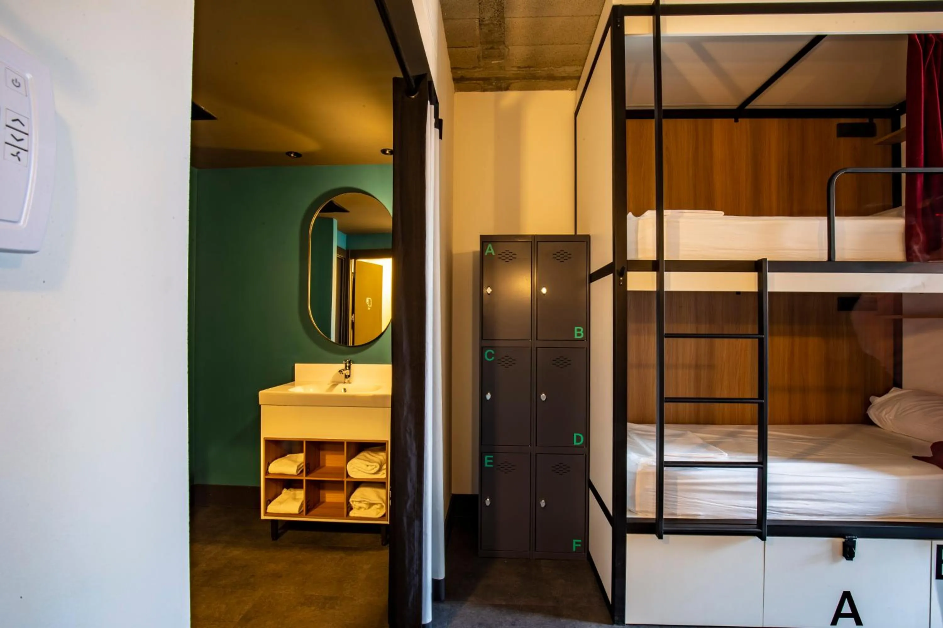 bunk bed, Bed in The Central House Madrid Lavapiés