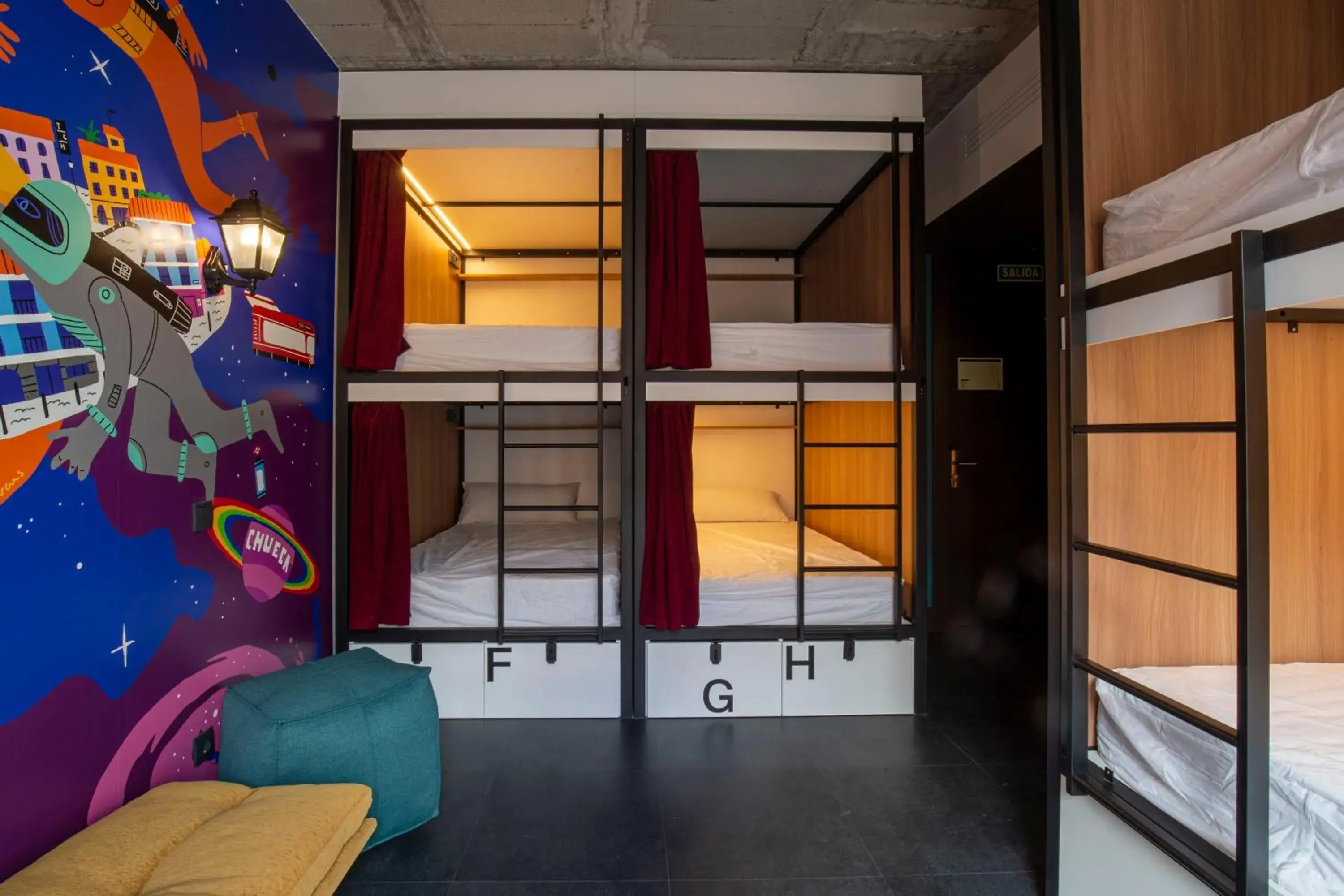 Premium Room (8 Adults) in The Central House Madrid Lavapiés Premium Room (8 Adults) in The Central House Madrid Lavapiés