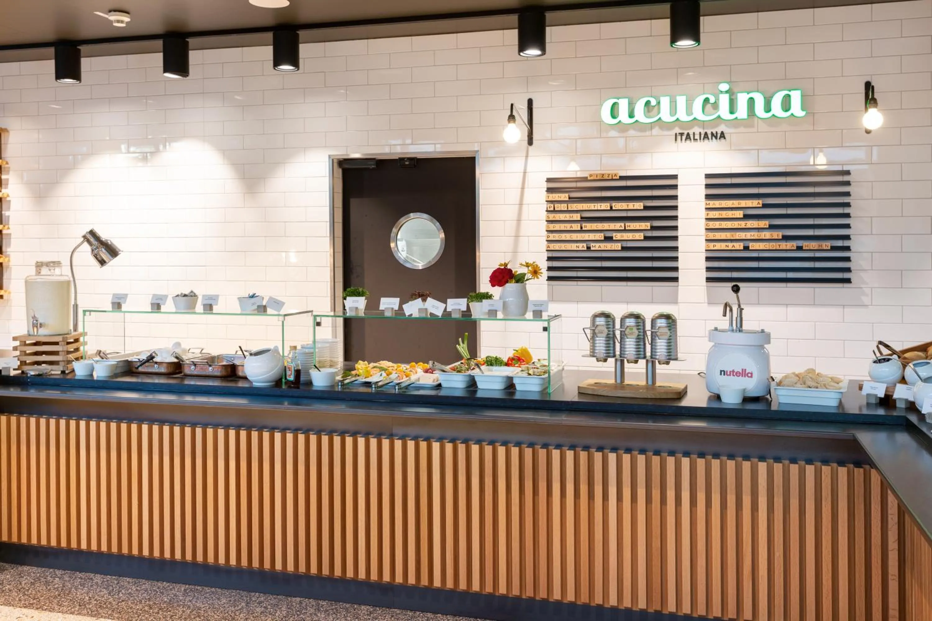 Buffet breakfast in aletto Hotel Potsdamer Platz