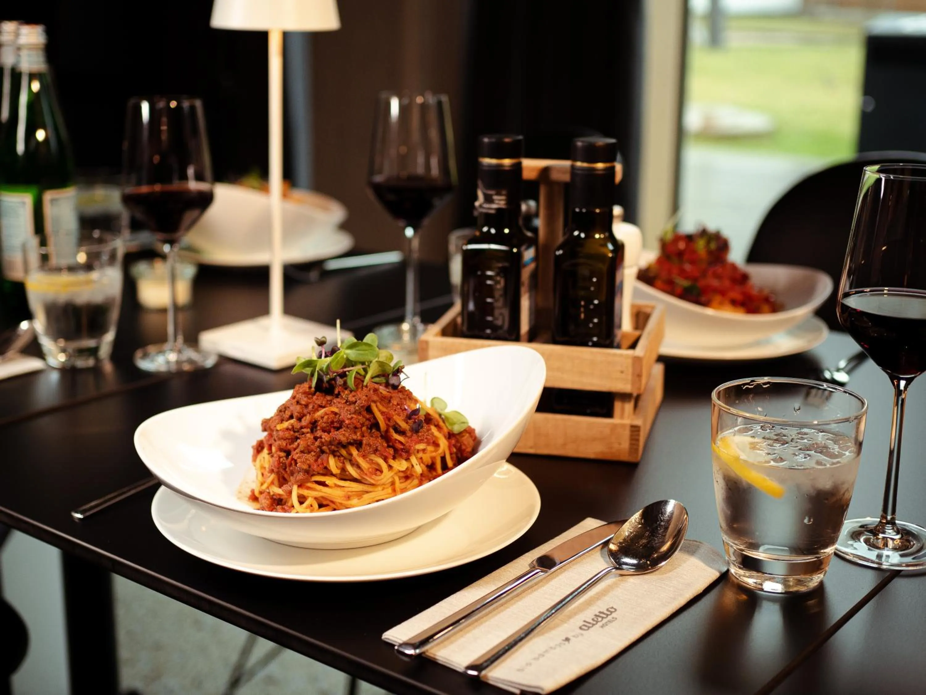 Restaurant/places to eat in aletto Hotel Potsdamer Platz