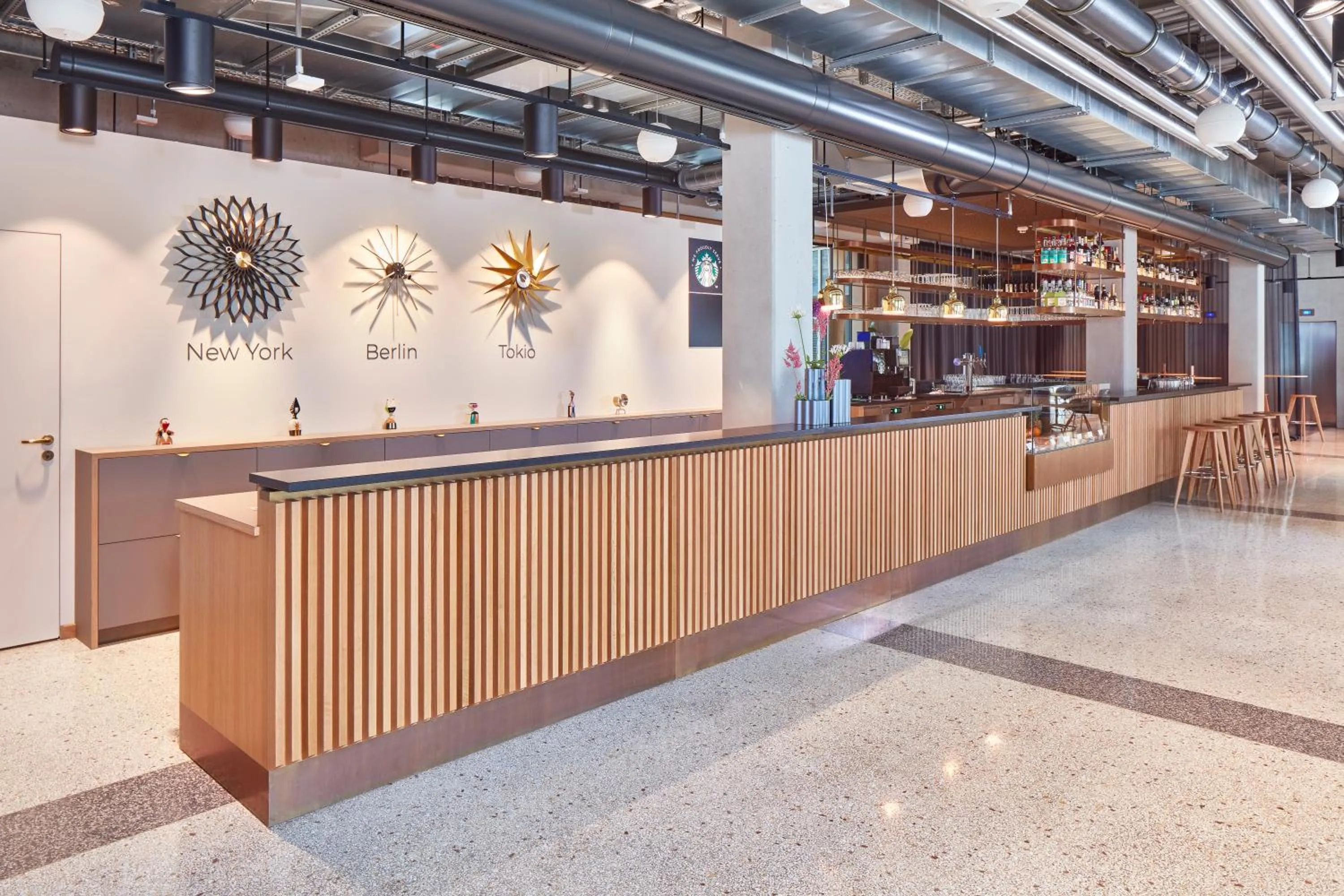 Lobby or reception in aletto Hotel Potsdamer Platz