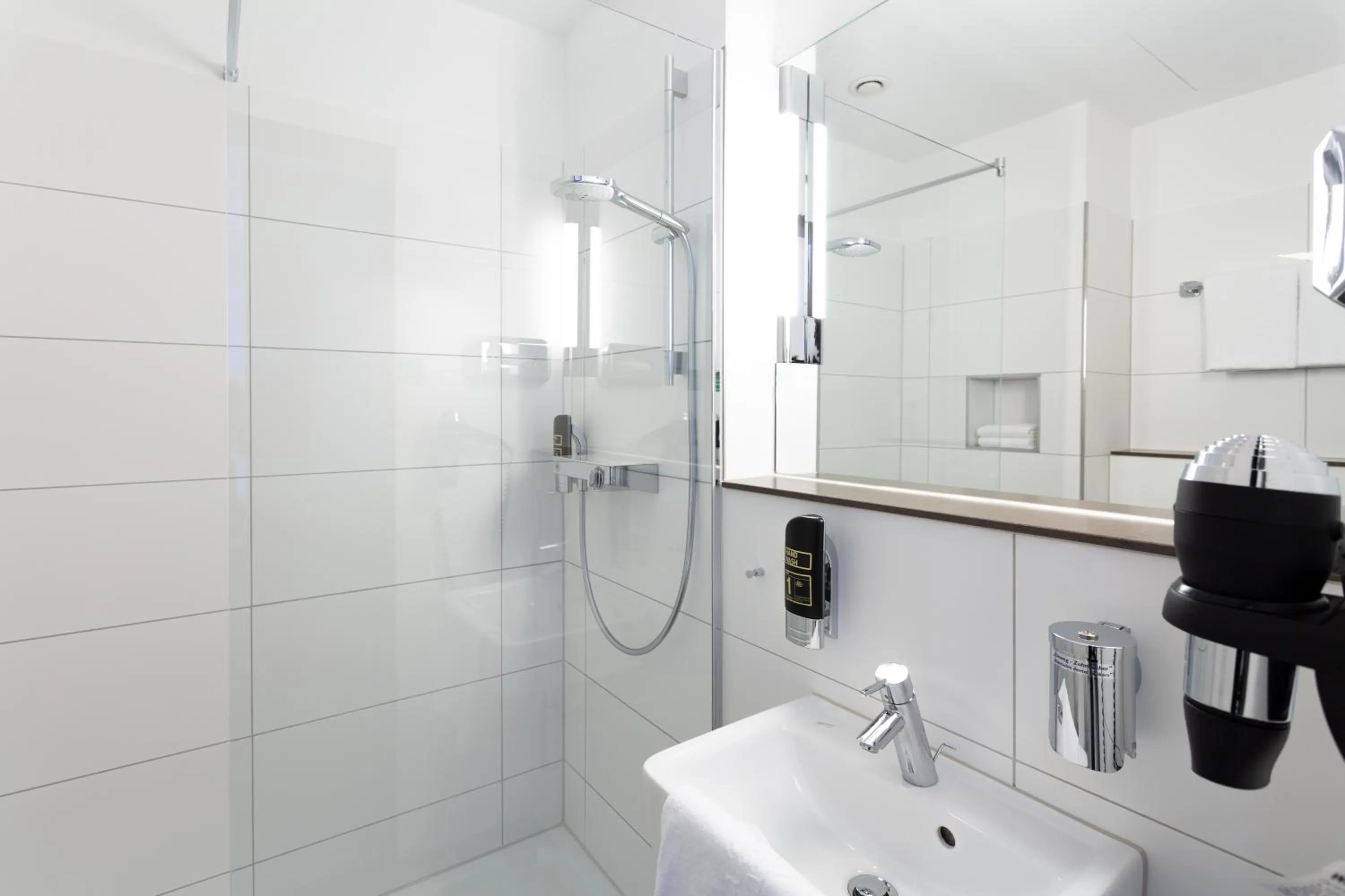 Bathroom in aletto Hotel Potsdamer Platz