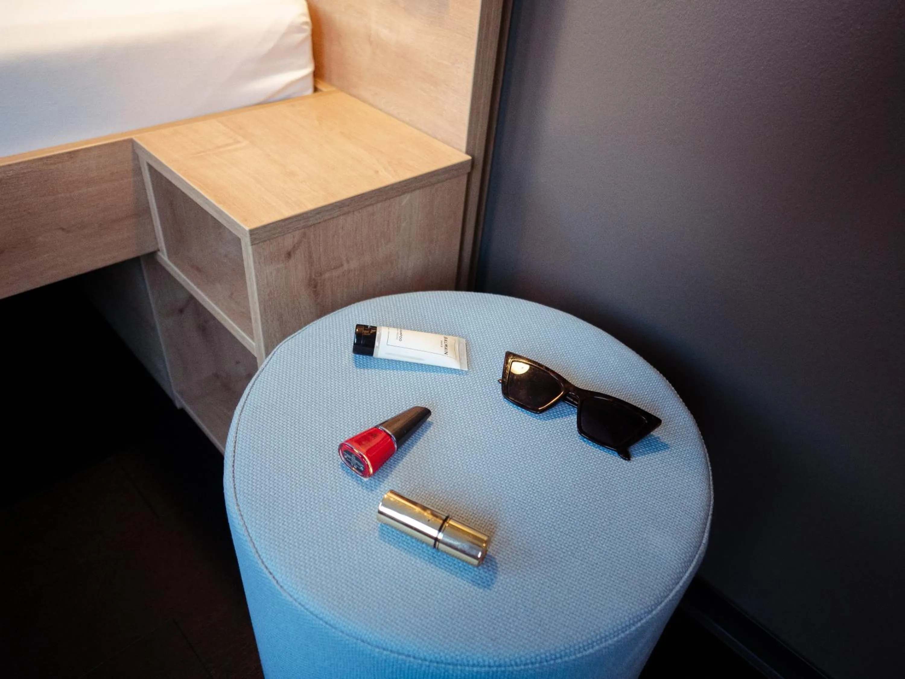 Photo of the whole room in aletto Hotel Potsdamer Platz