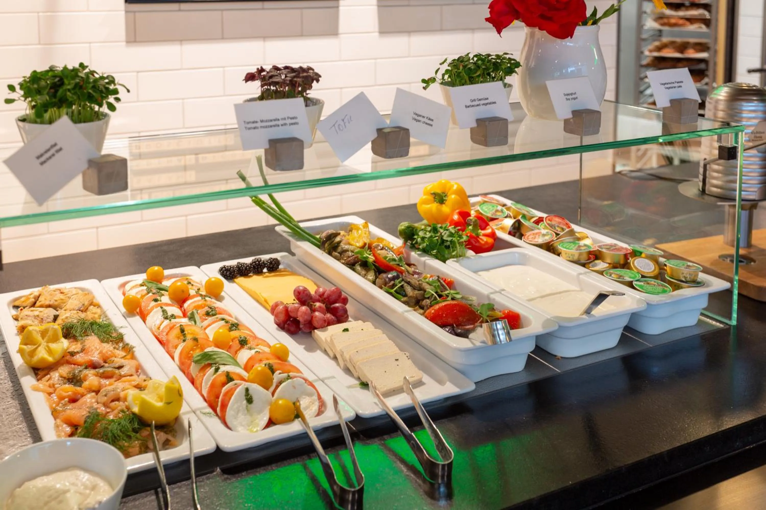 Buffet breakfast in aletto Hotel Potsdamer Platz