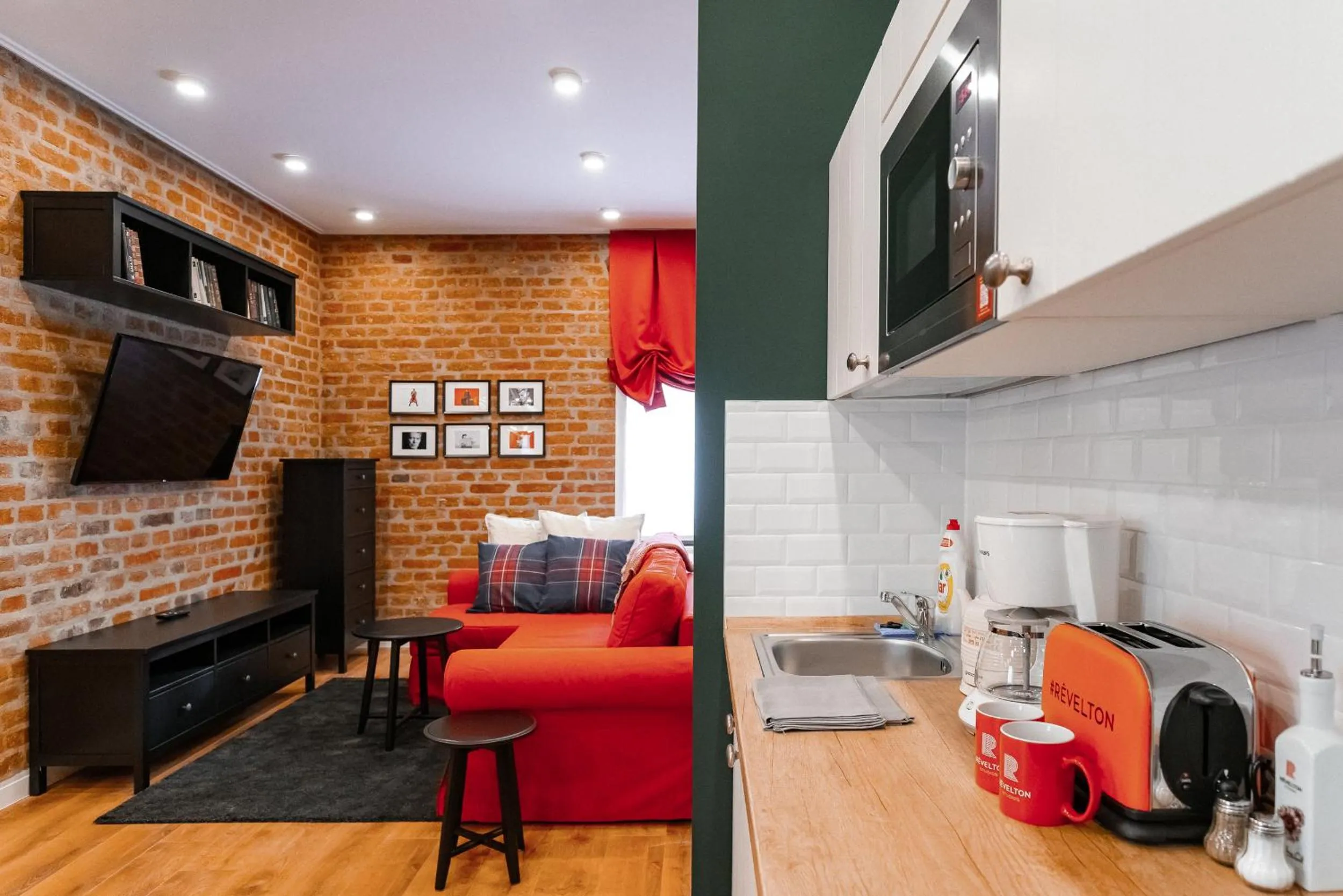 TV and multimedia in Revelton Studios Marianske Lazne