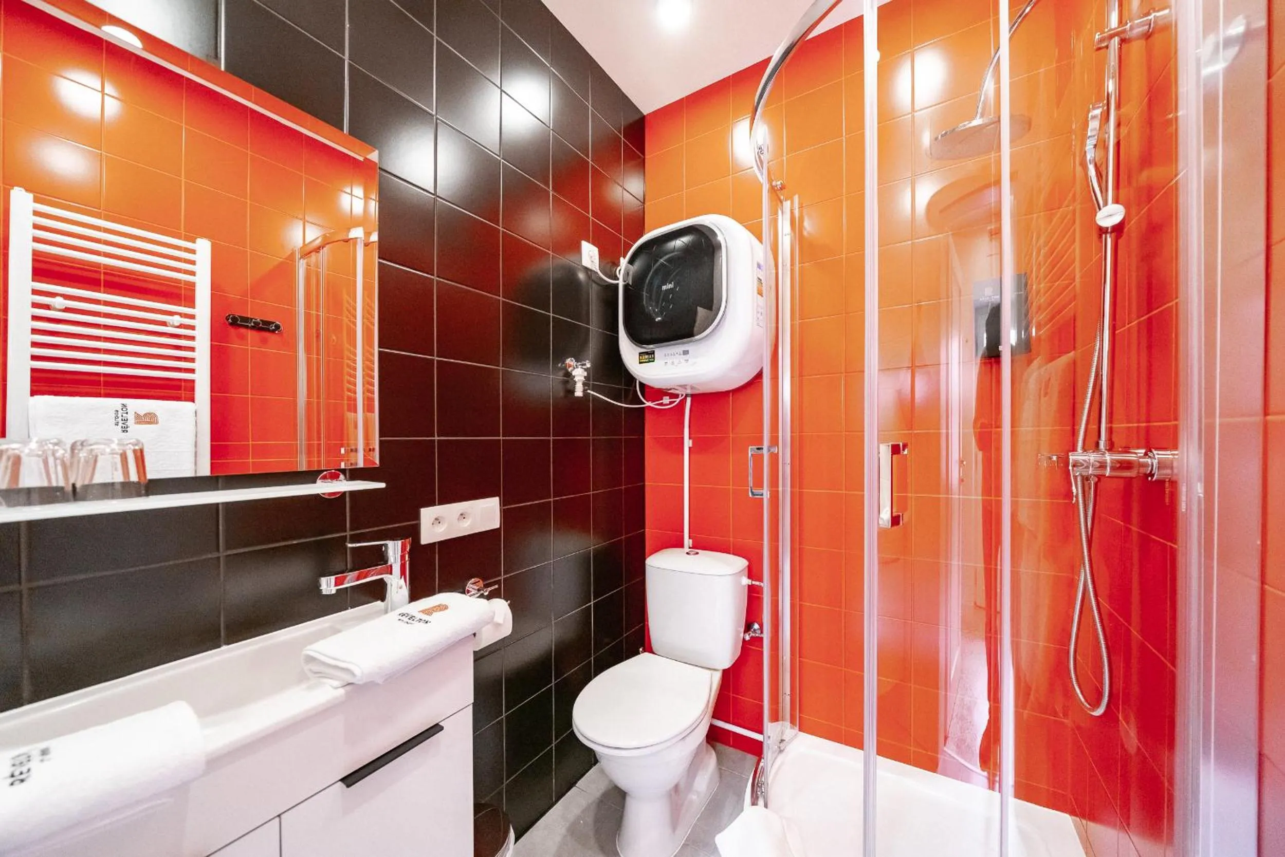 Shower in Revelton Studios Marianske Lazne