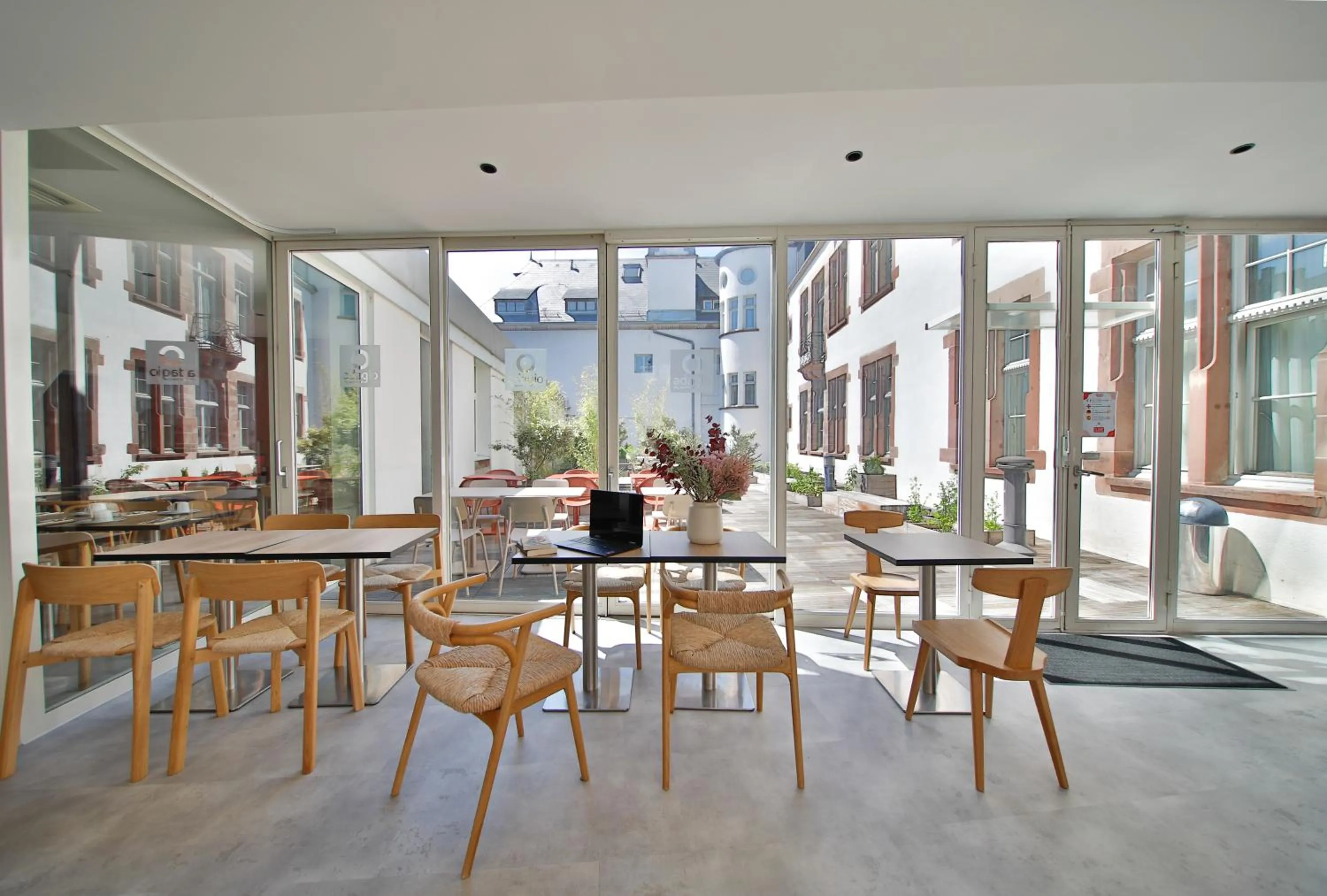 Property building in Aparthotel Adagio Strasbourg Place Kleber