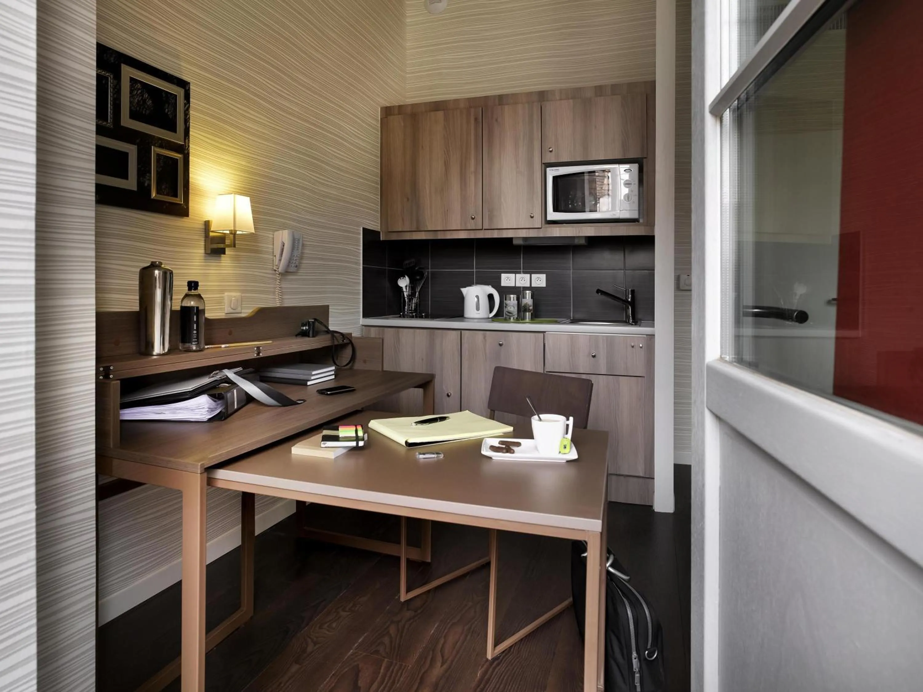 Bedroom in Aparthotel Adagio Strasbourg Place Kleber