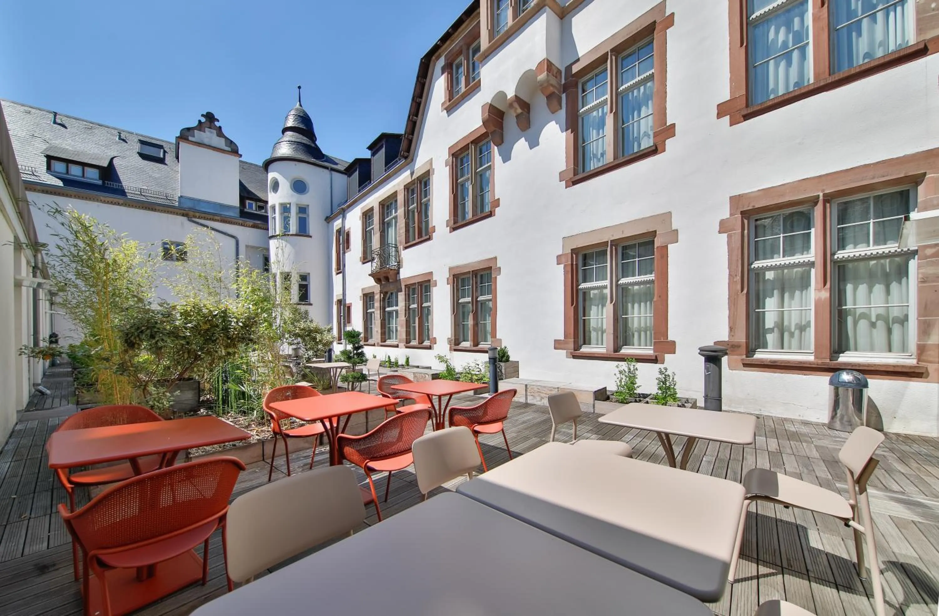 Patio in Aparthotel Adagio Strasbourg Place Kleber