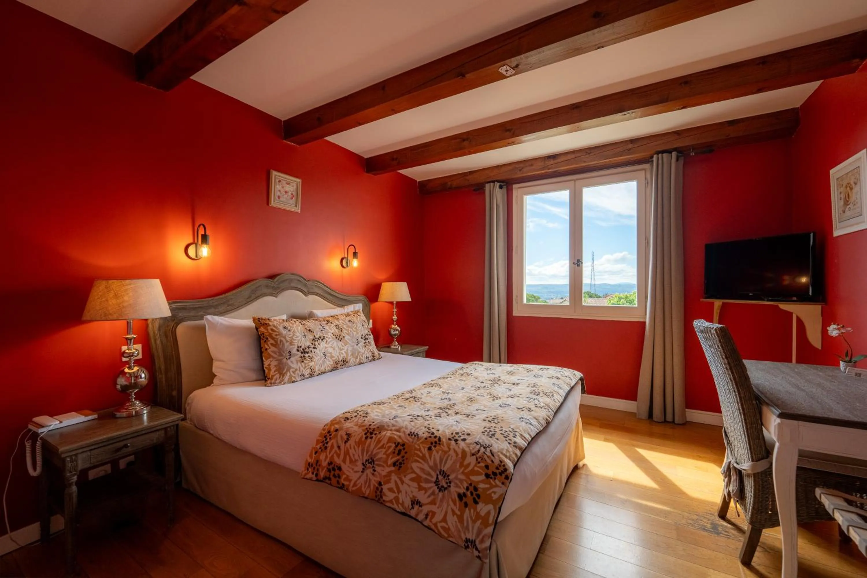 Photo of the whole room, Bed in Hôtel Le Pré Saint Michel