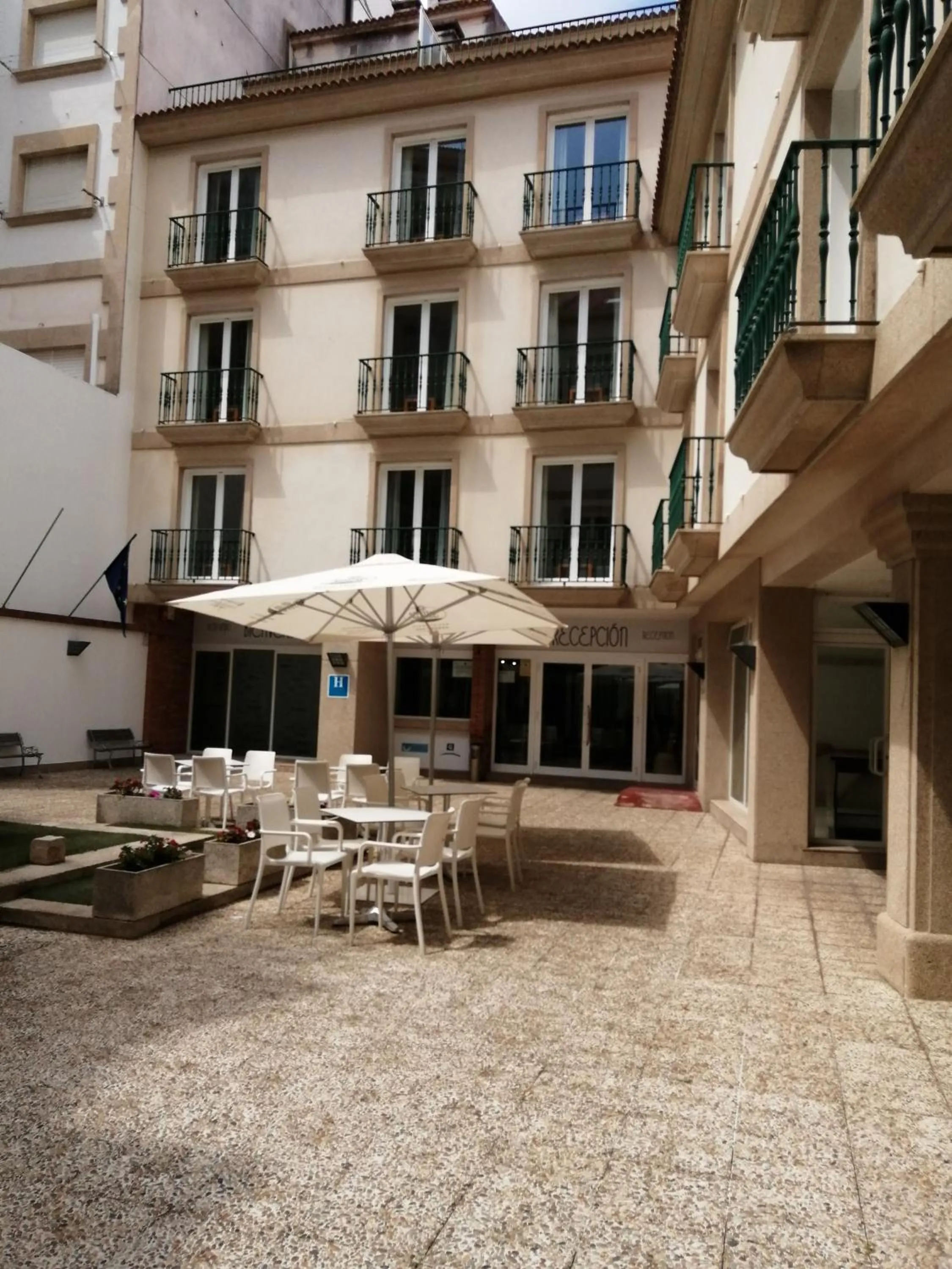 Patio in Hotel Marycielo