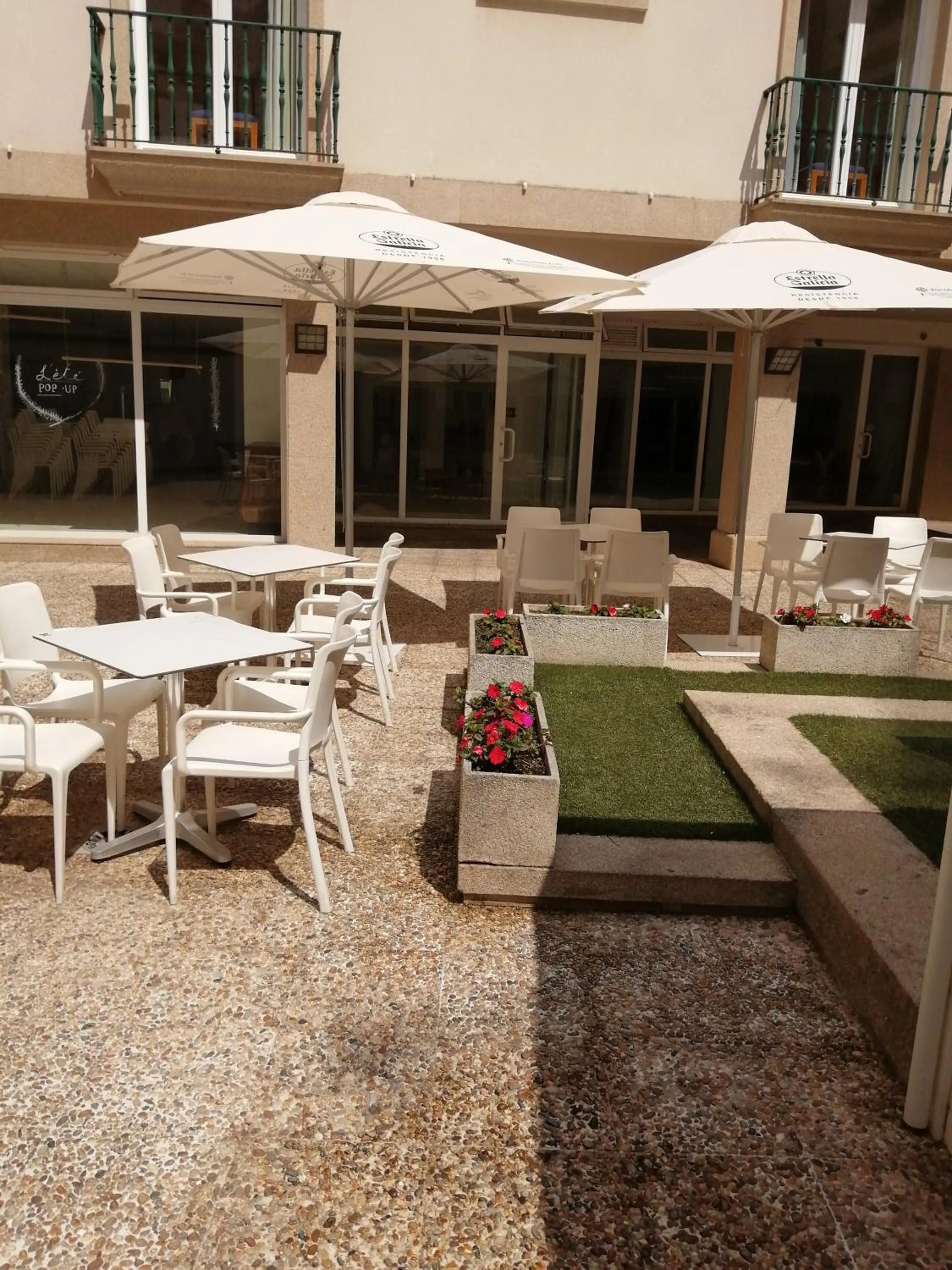 Patio in Hotel Marycielo