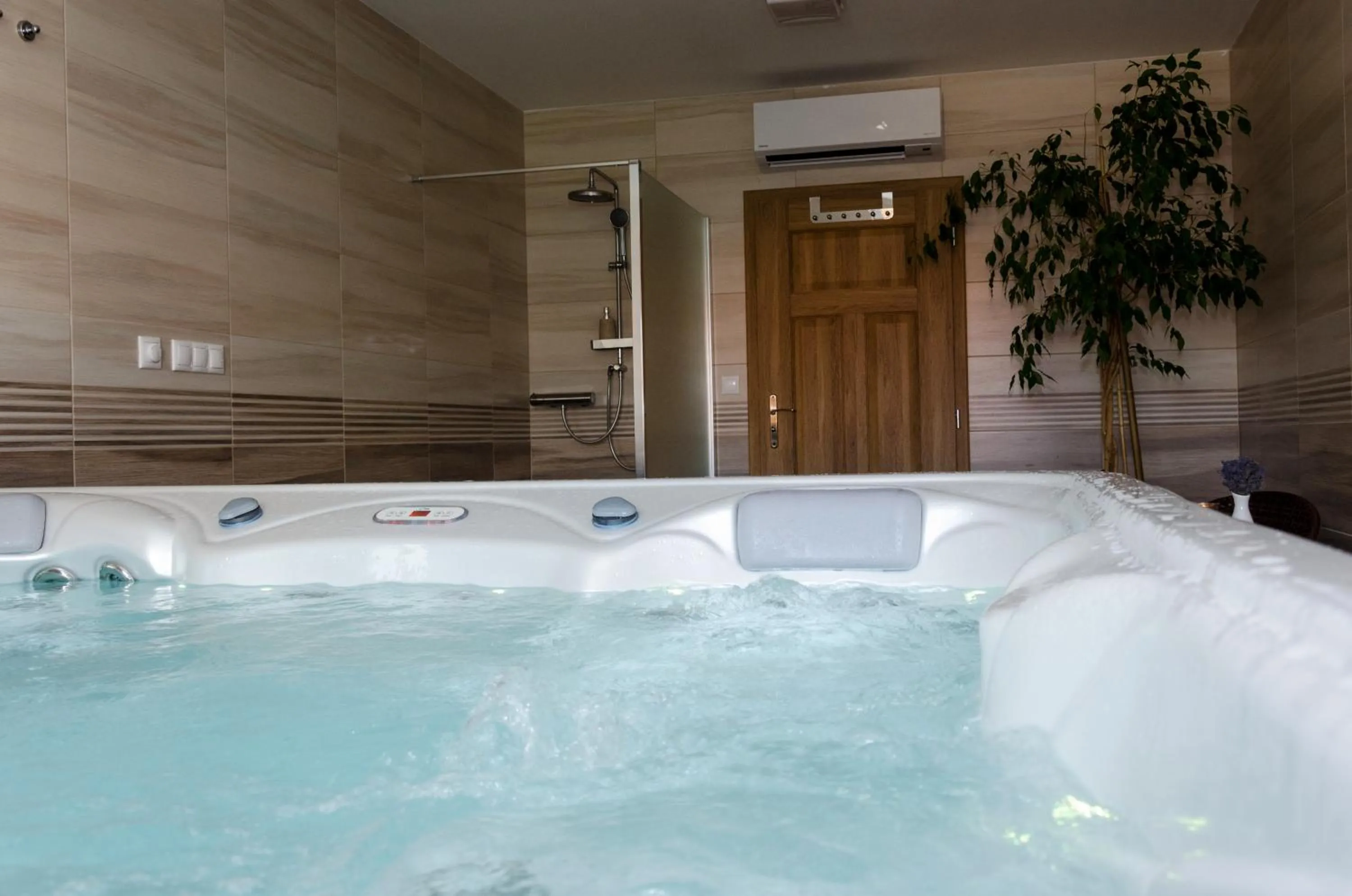 Hot Tub in Apartmány u Kotačků