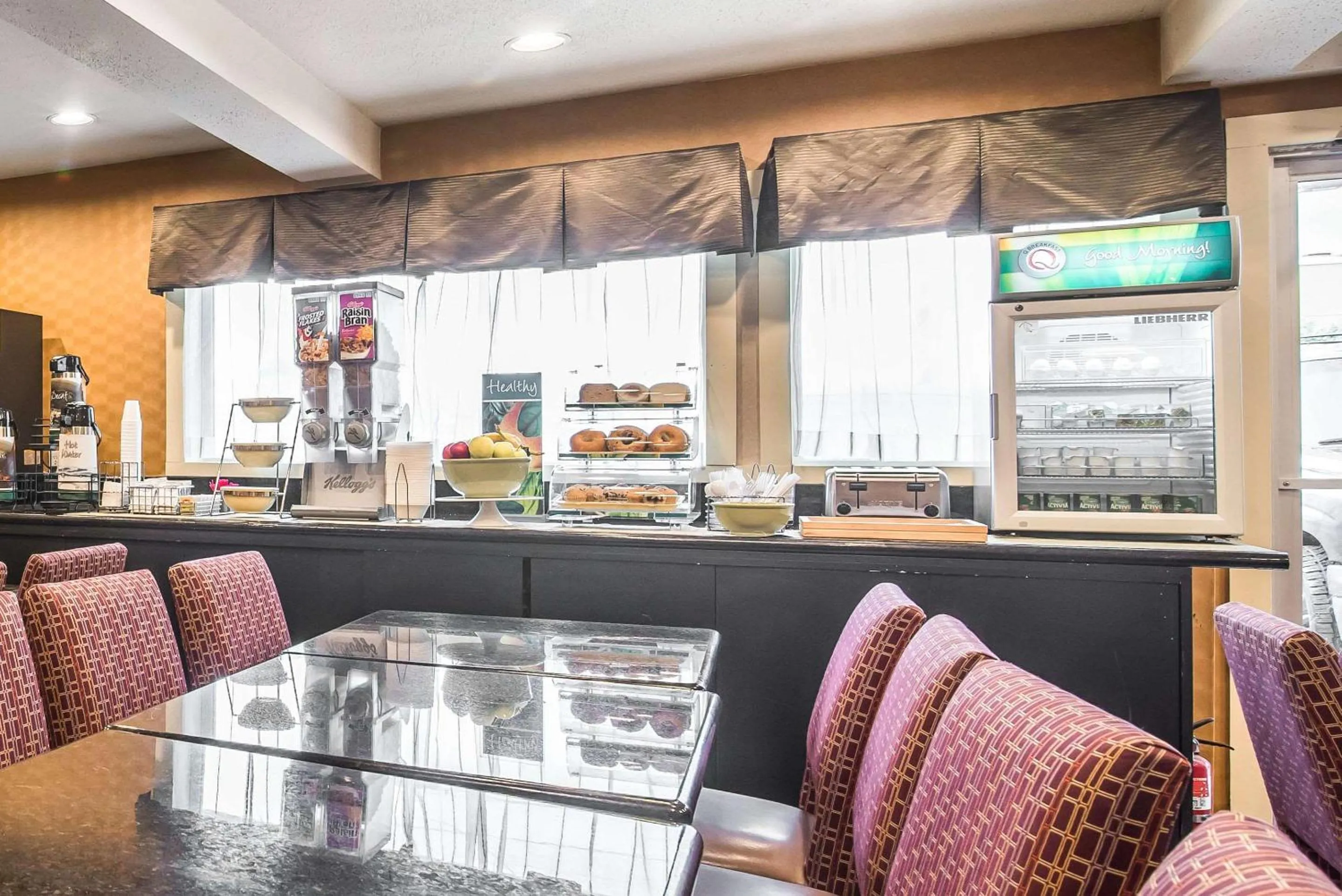 Restaurant/places to eat in Quality Inn Rutland Killington