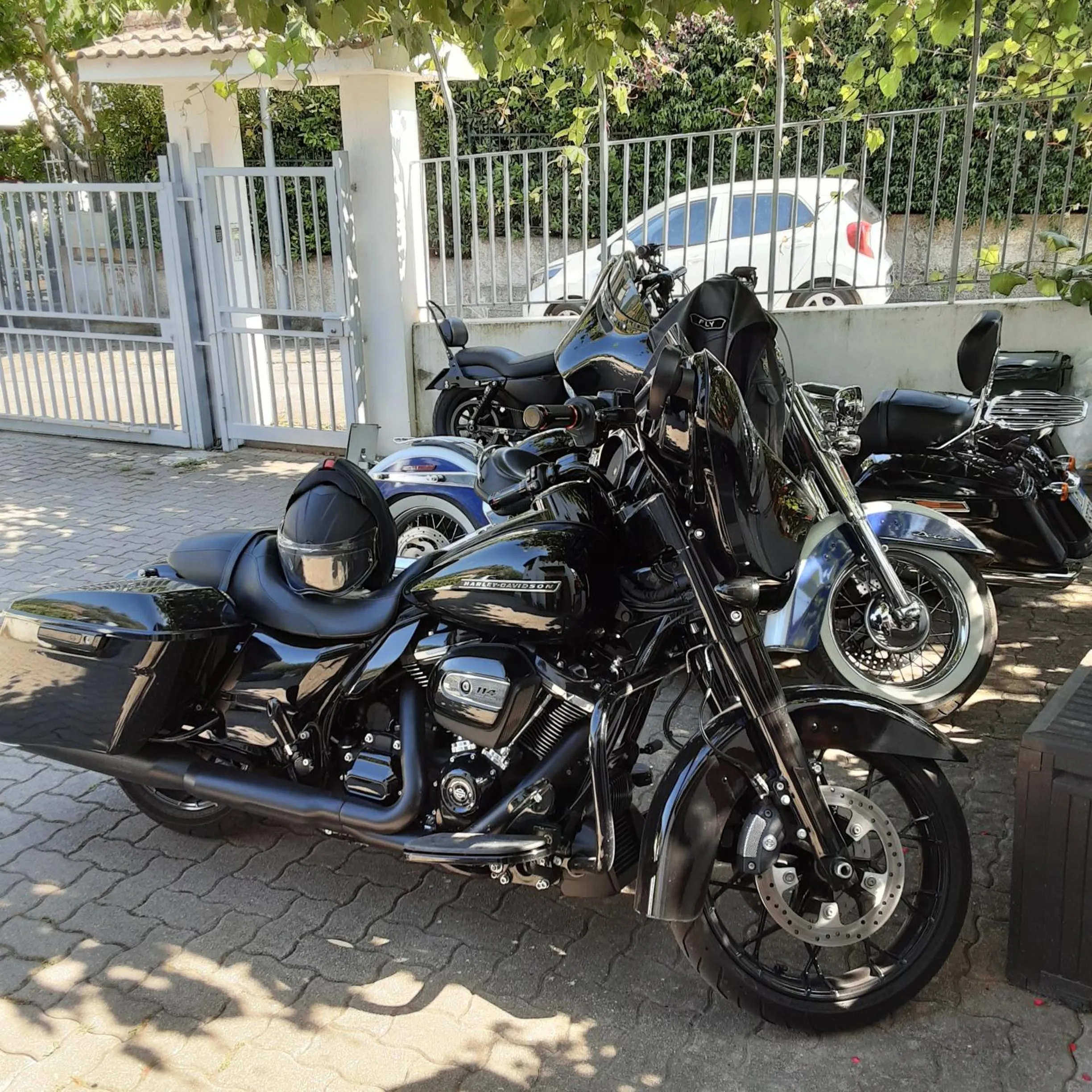 Parking in AceroRosso B&B