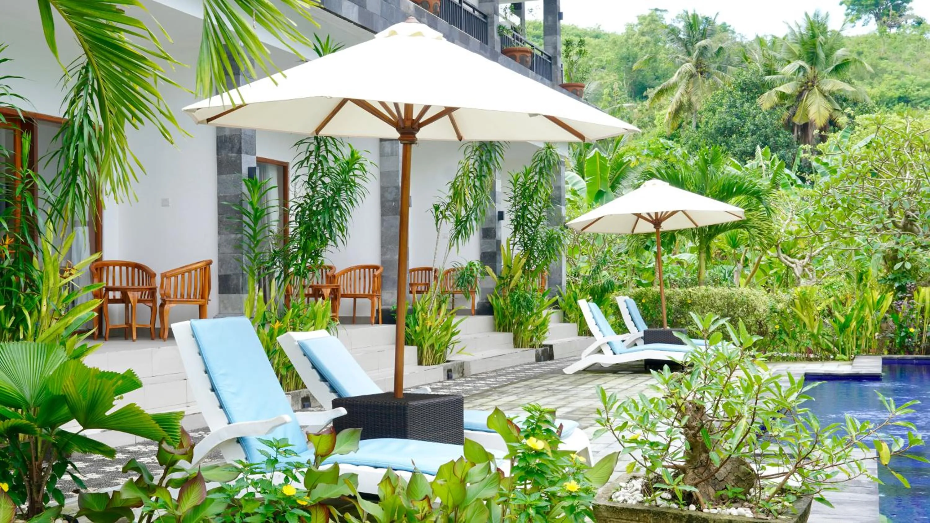 Property building in Artaloka Hotel & Restaurant