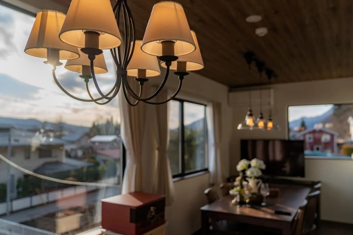 Decorative detail in Villa Fuji Bon Voyage Mori