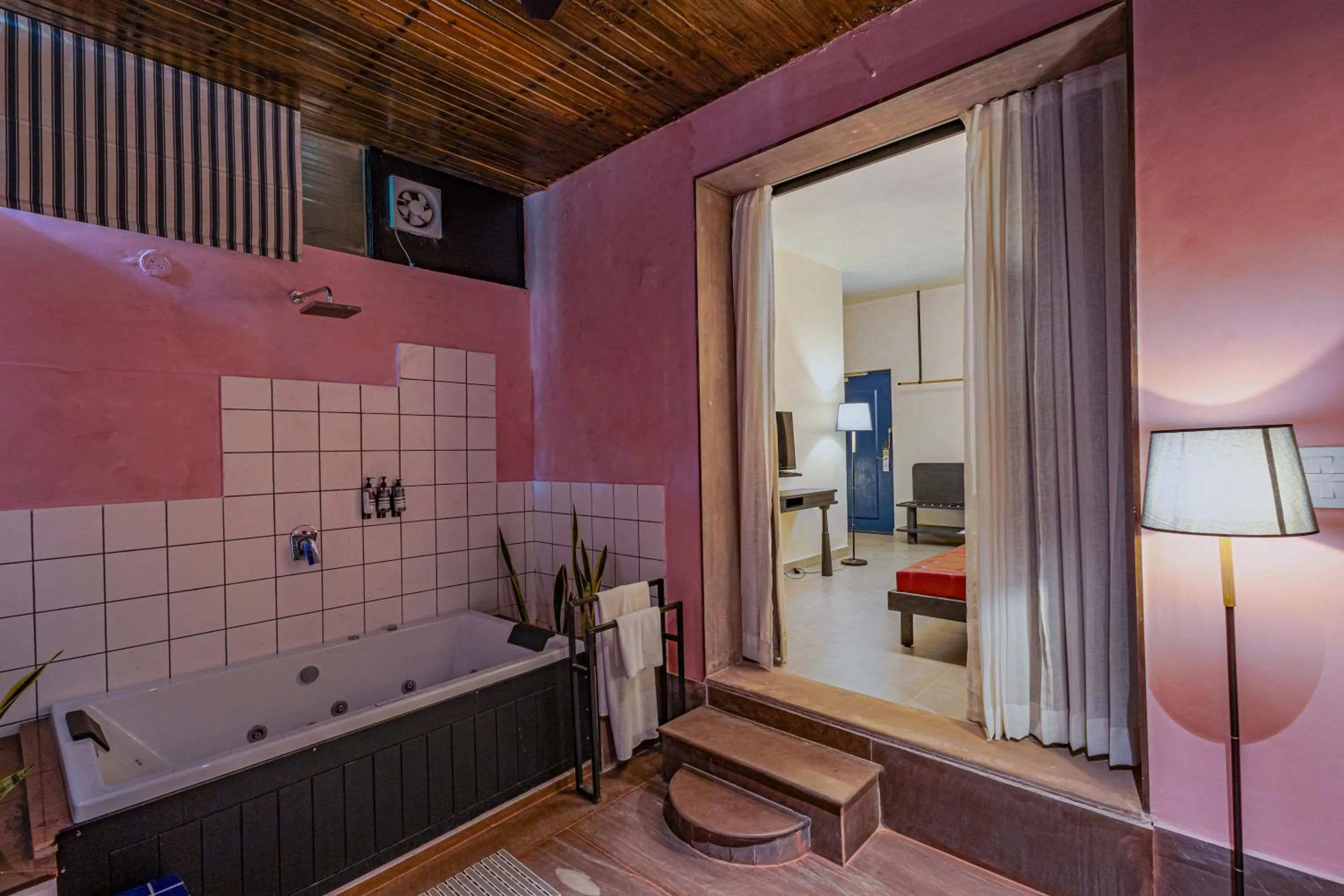 Bathroom in The Sierra - By The Lake